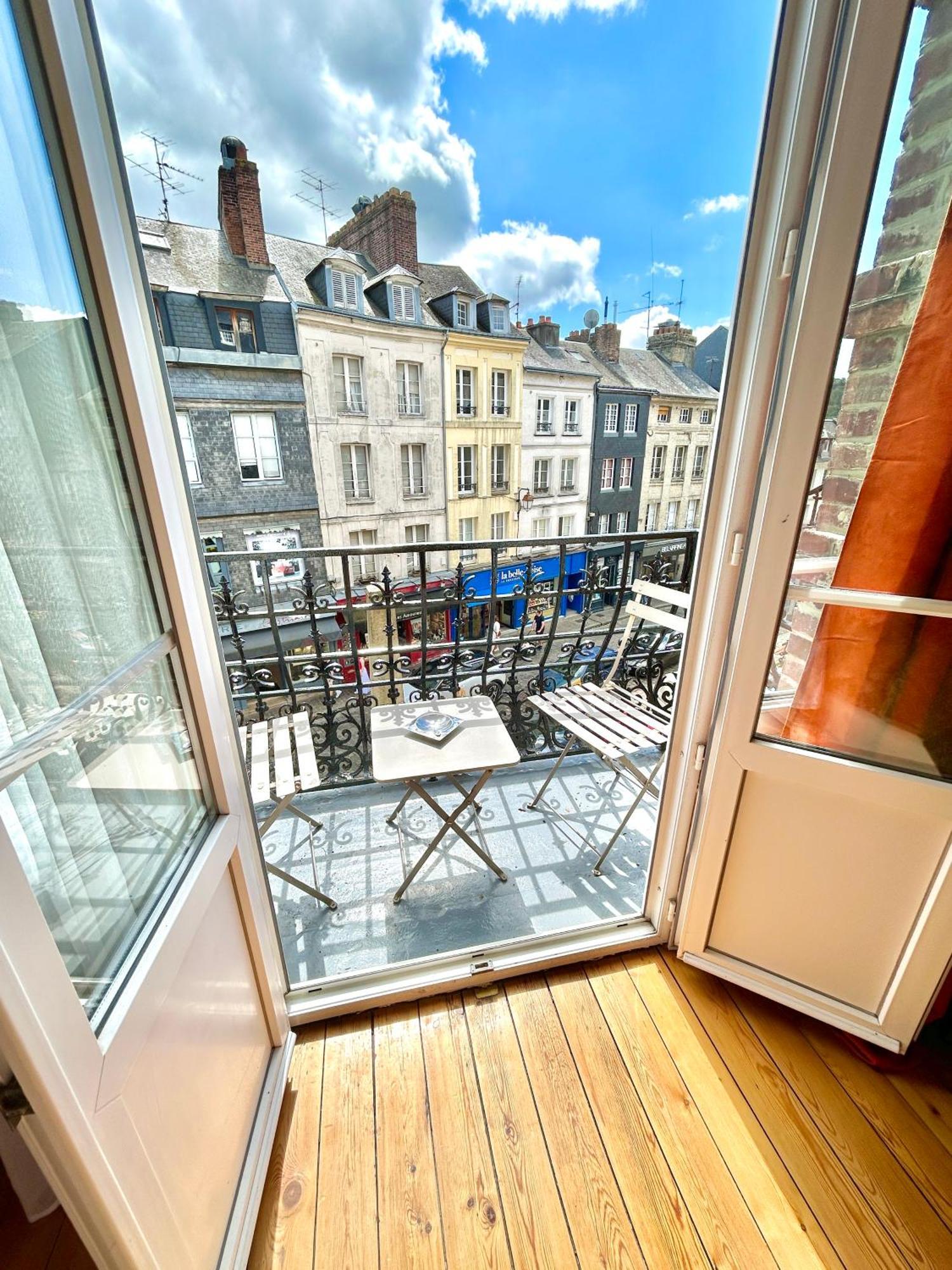 Deluxe Double Room Balcony