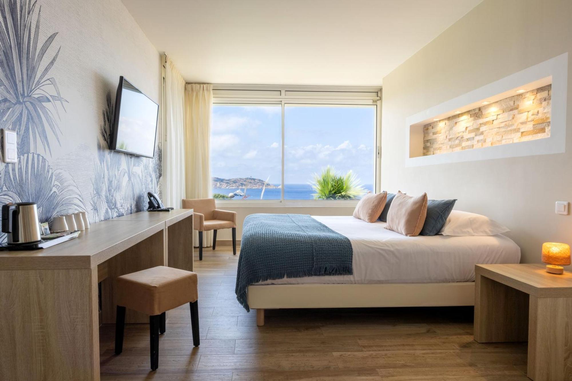 Suite Quadruple with Sea View