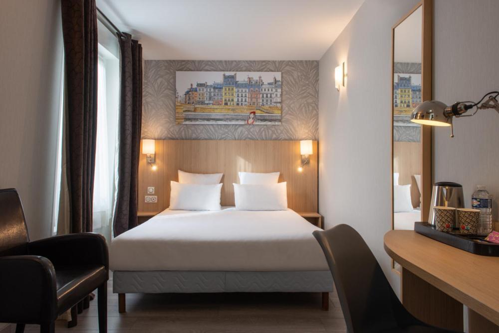 Superior Queen Room