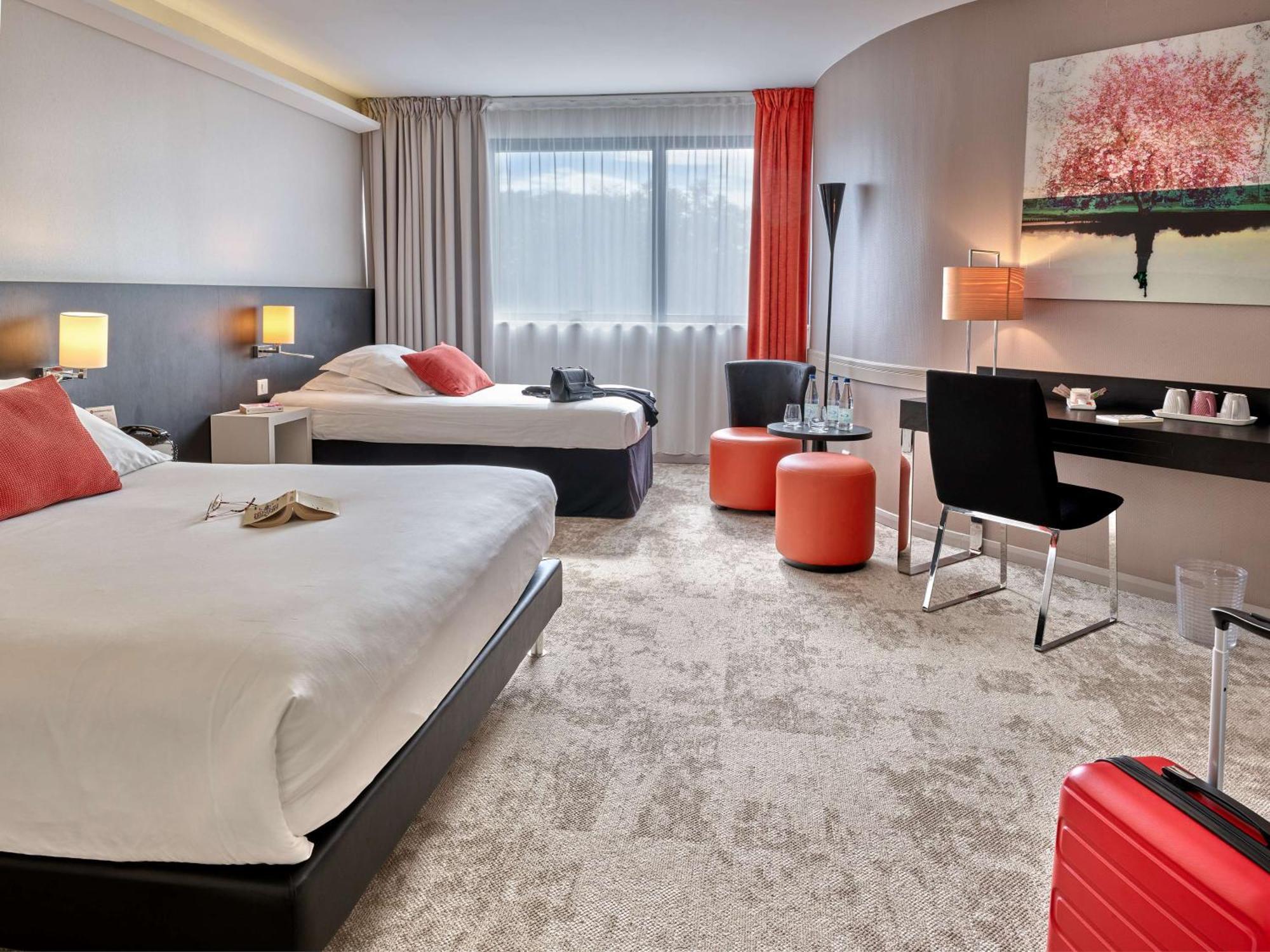 Triple Room,1604073900:JPEG