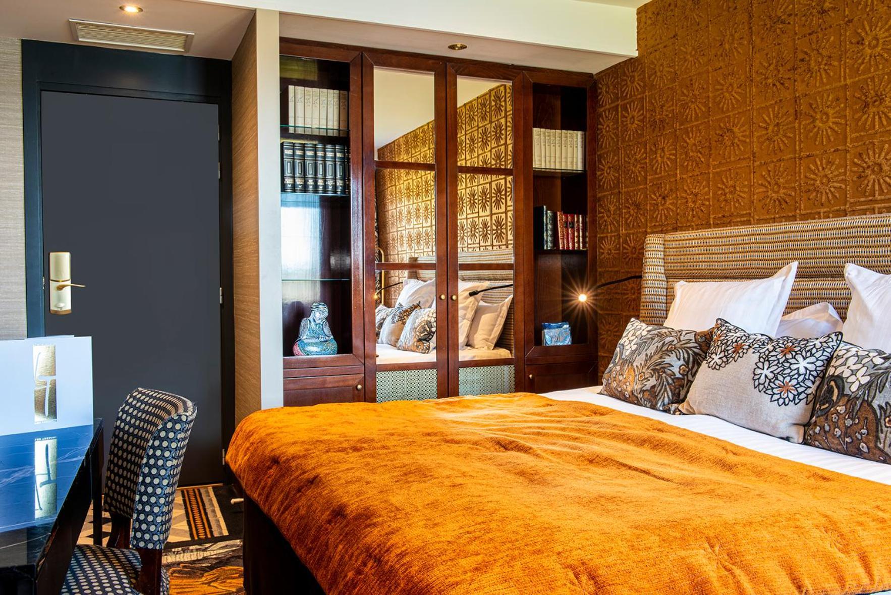 Deluxe Room Lake side Double or Twin beds