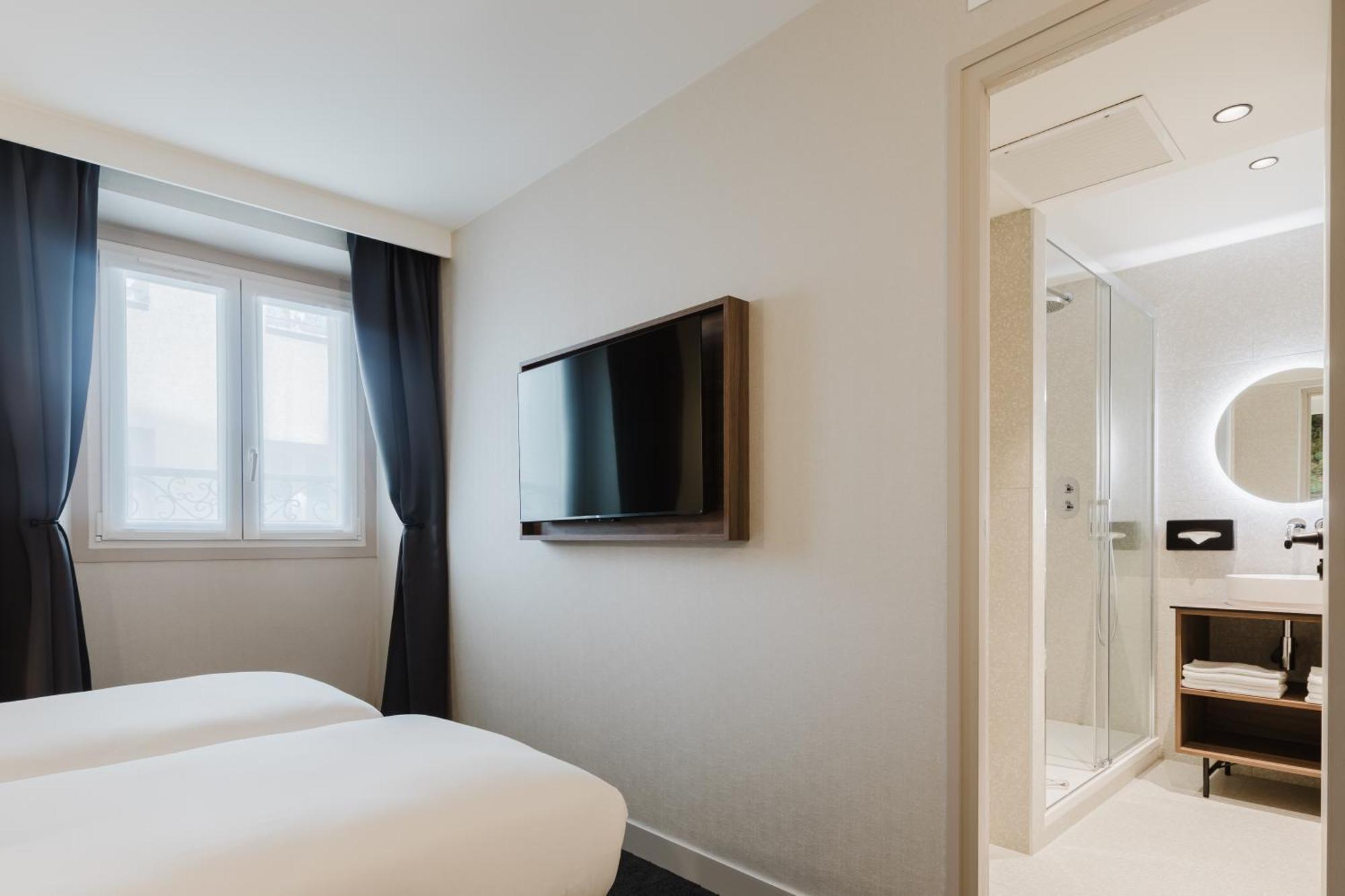 Twin Room,1605380670:JPEG