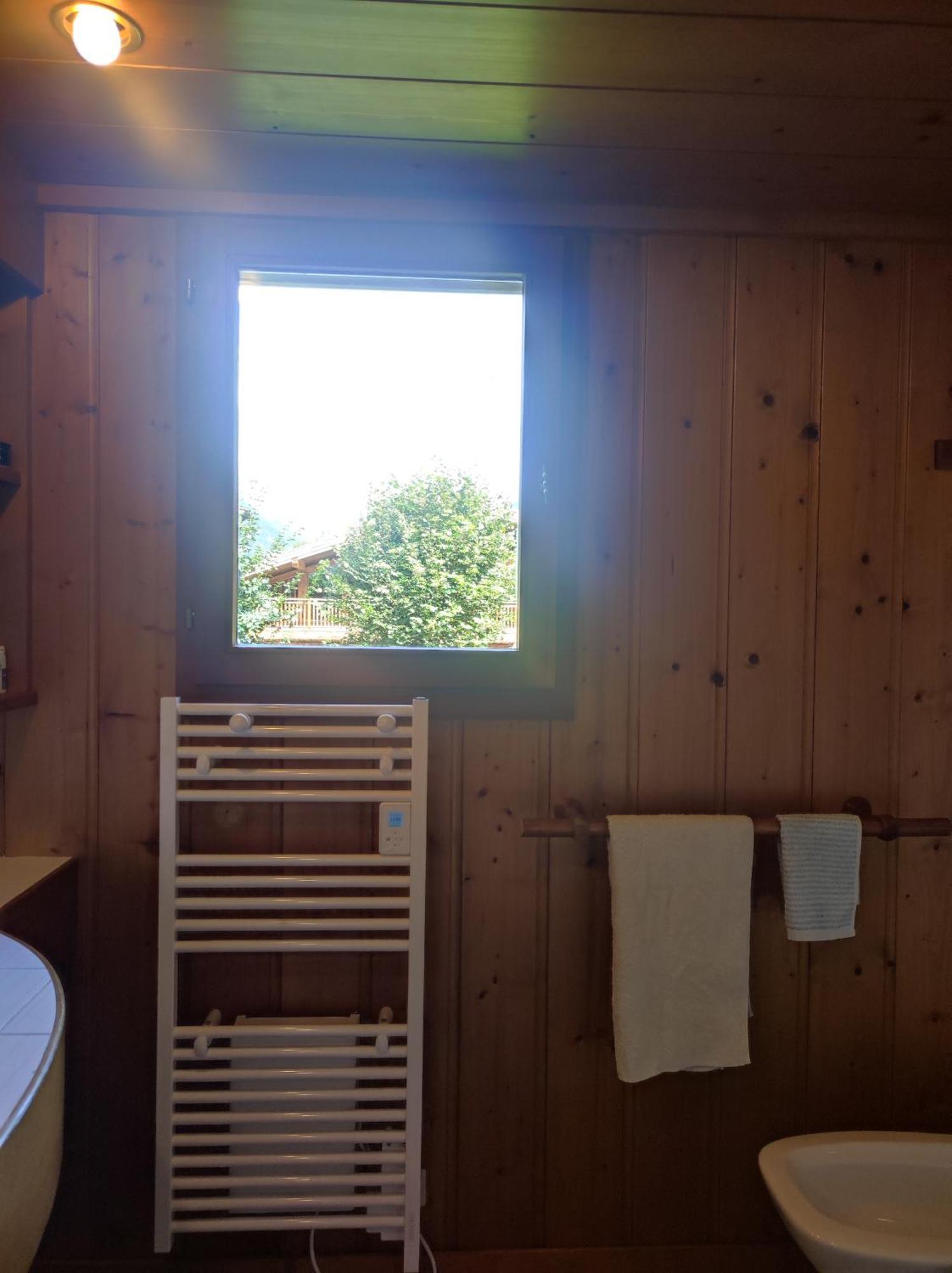 Chalet,1607815297:JPEG