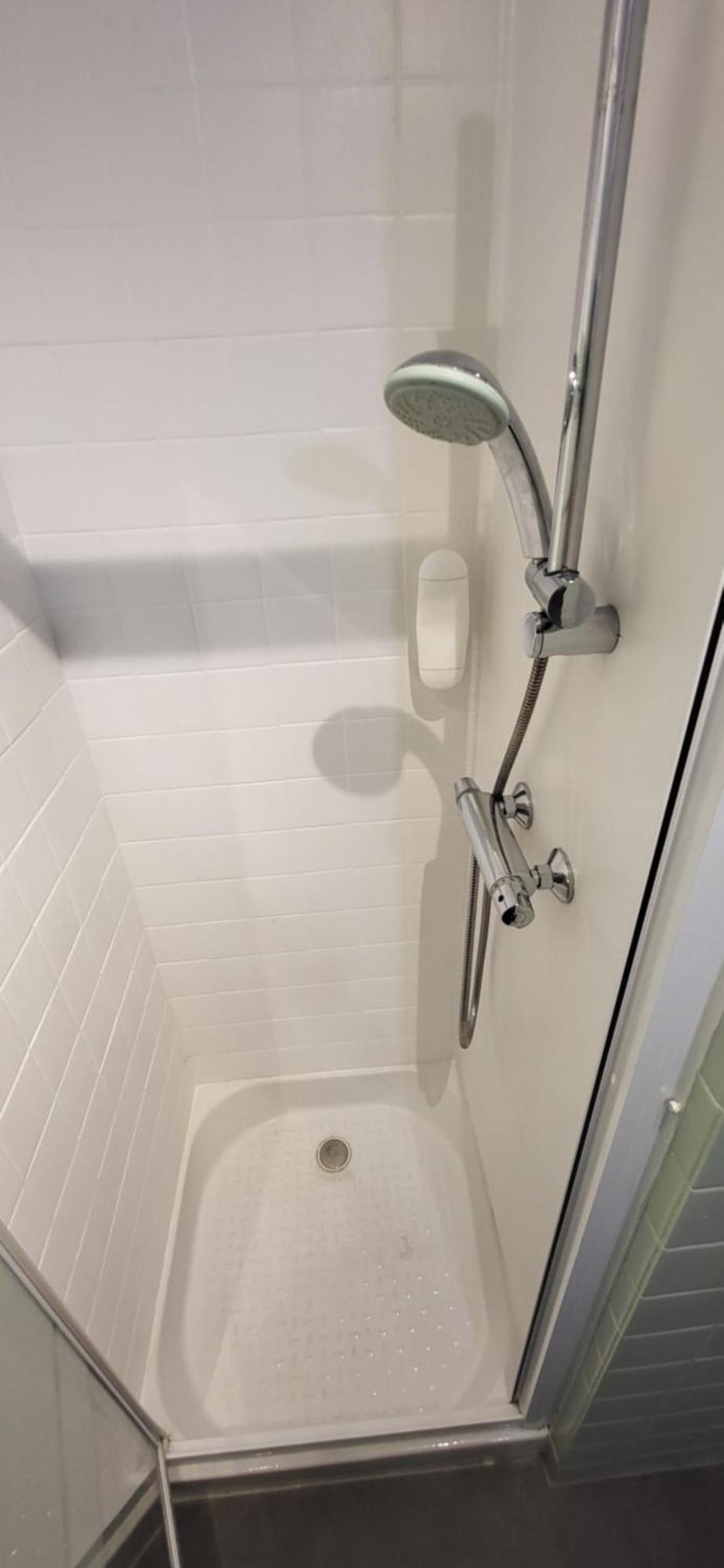 Double Room Shower