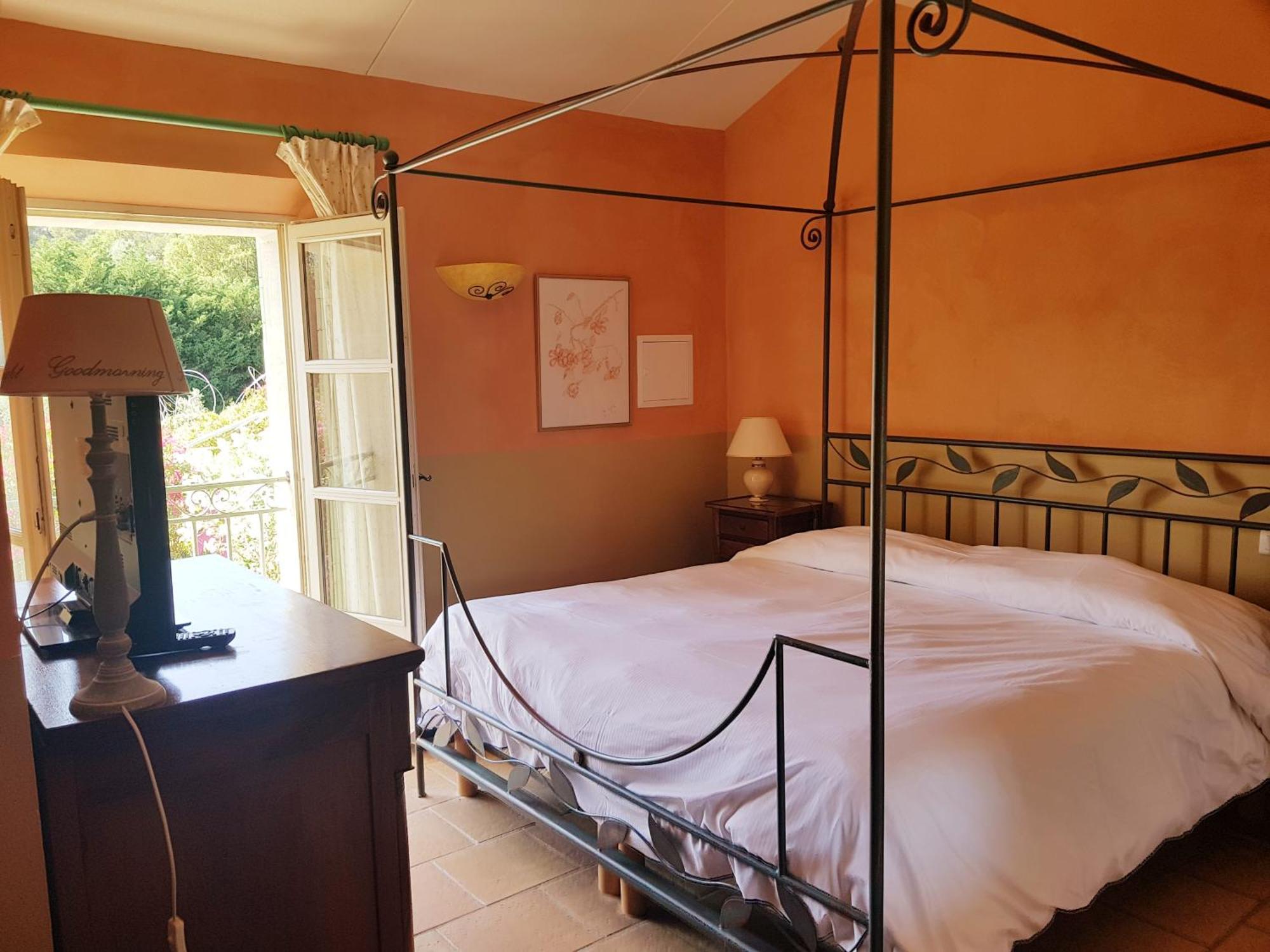 Double Room Garden View