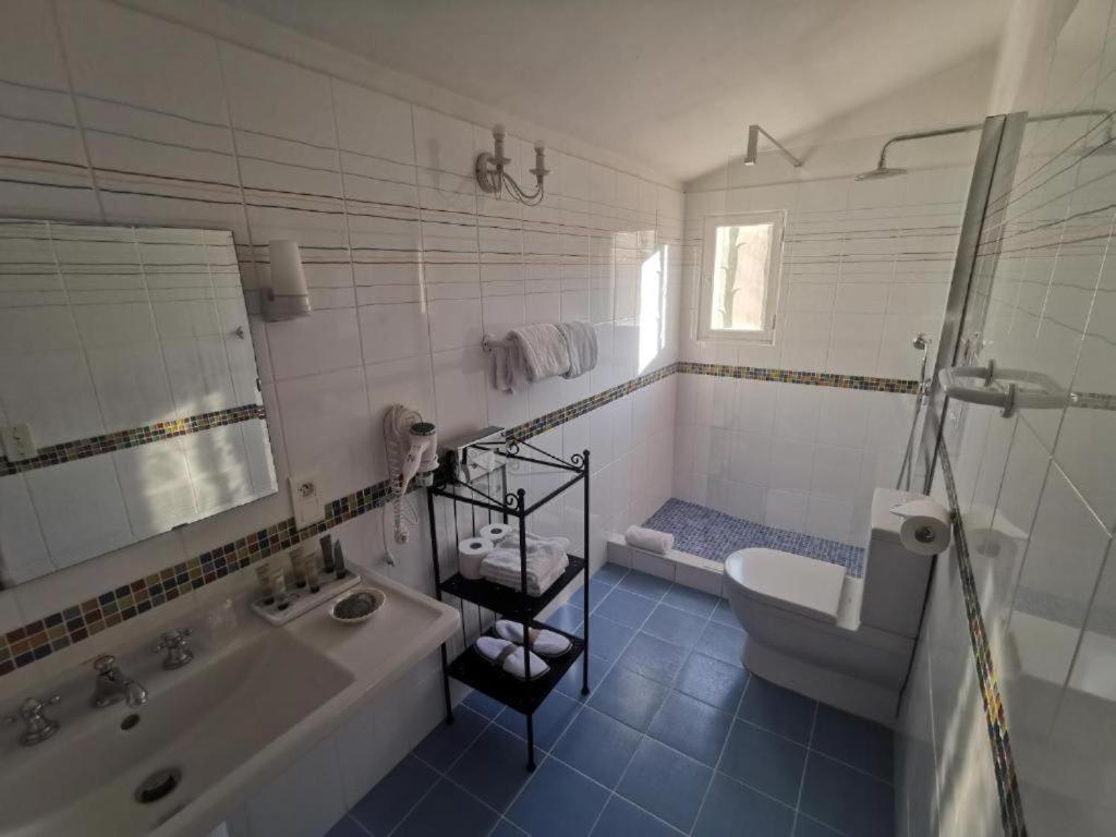 Single Room,1611203301:JPEG