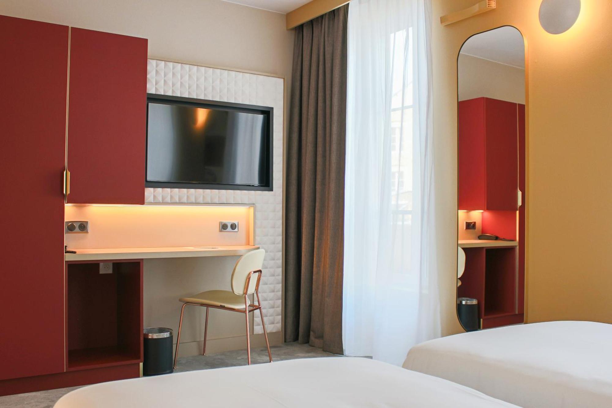 Privilege Twin Room