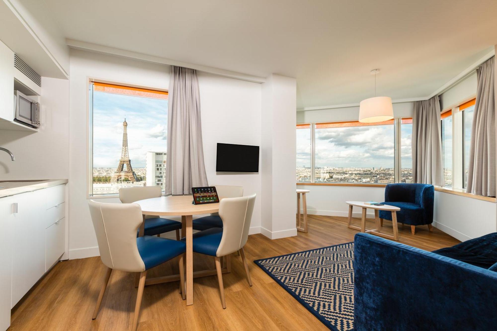 One-Bedroom Apartment View on Eiffel Tower