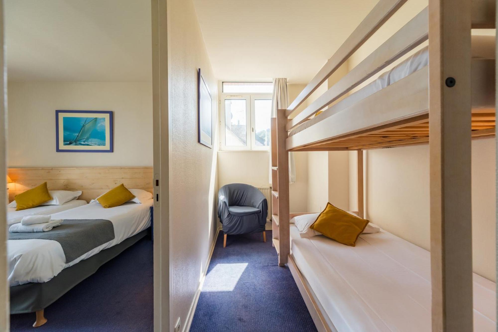 Quadruple Room Sea View,1615653361:JPEG