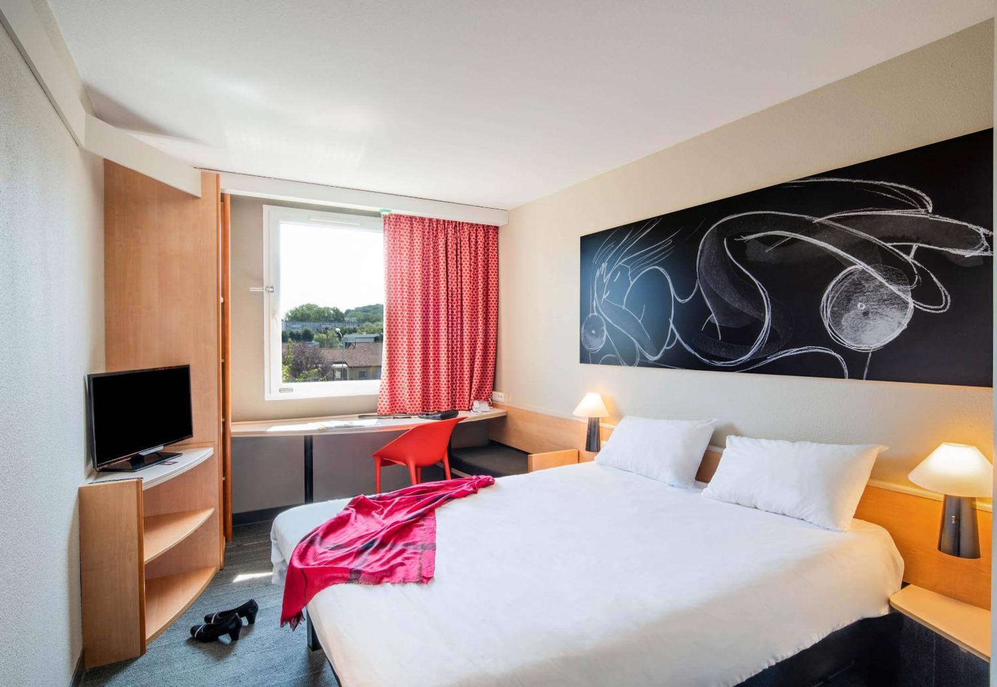 Double Room,1680590707:JPEG