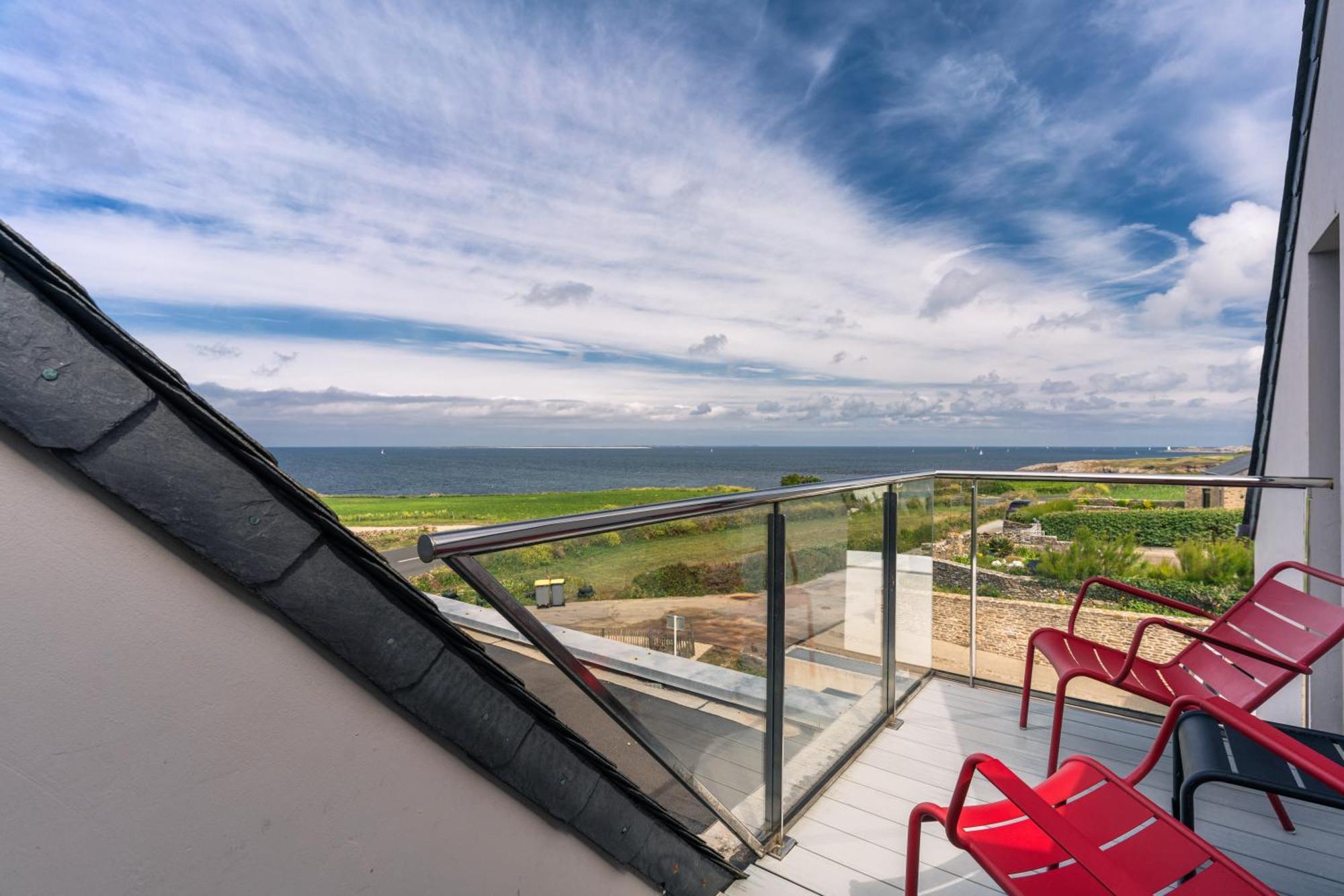 Deluxe Double Room Sea Side