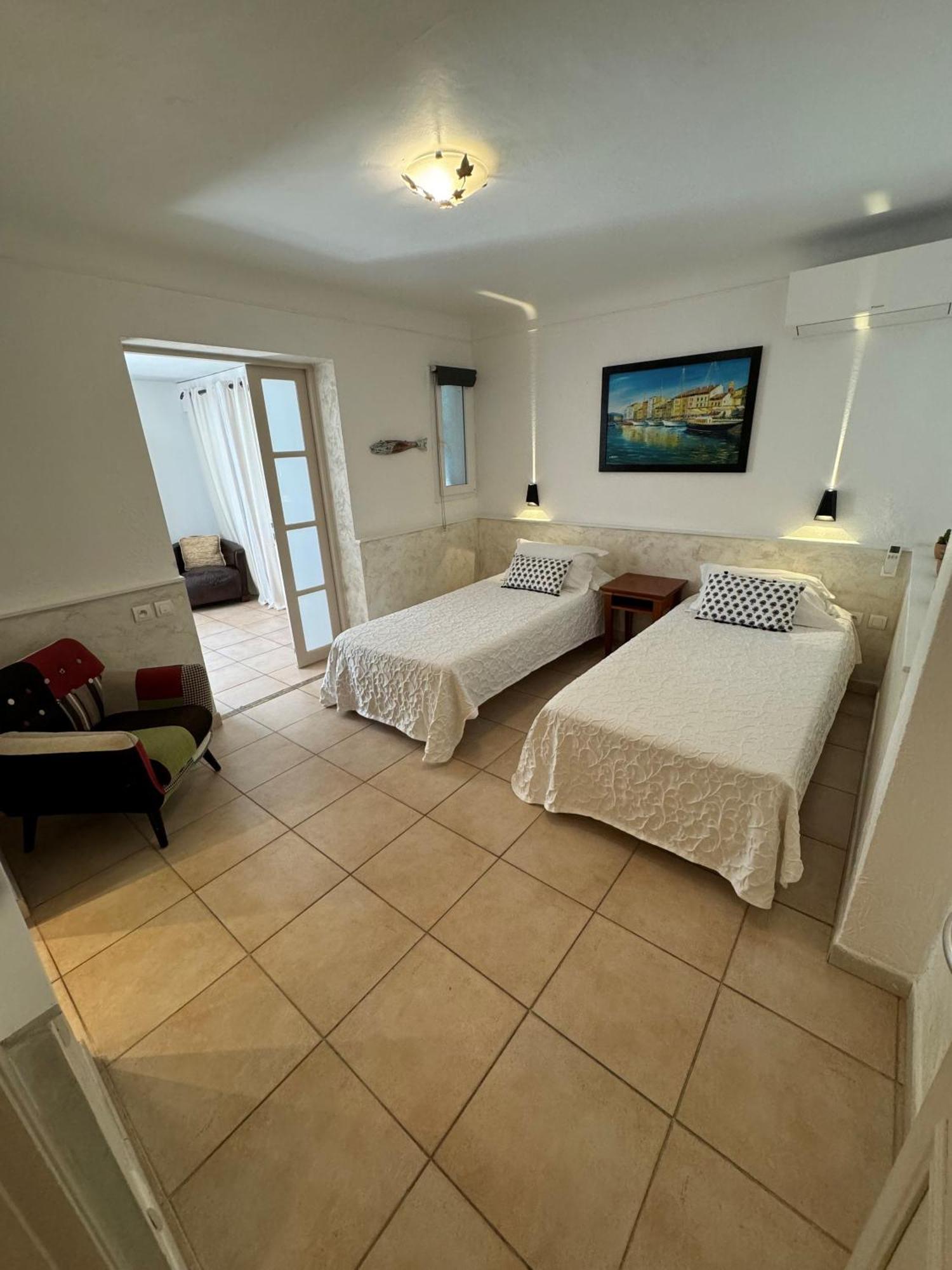 Quadruple Room,1616880848:JPEG