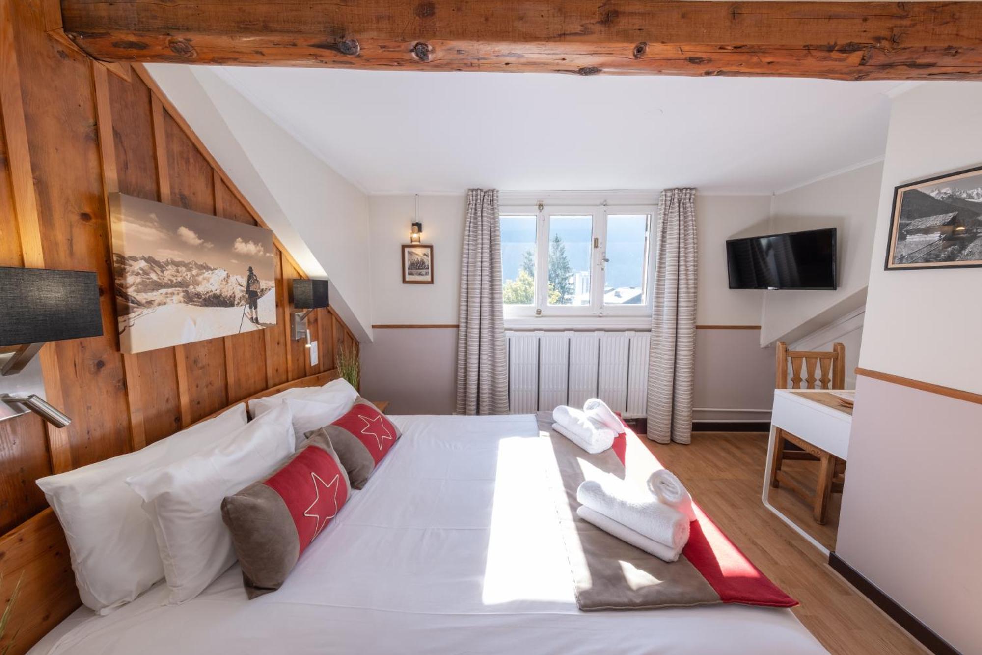 Double Room Aiguille du Midi View