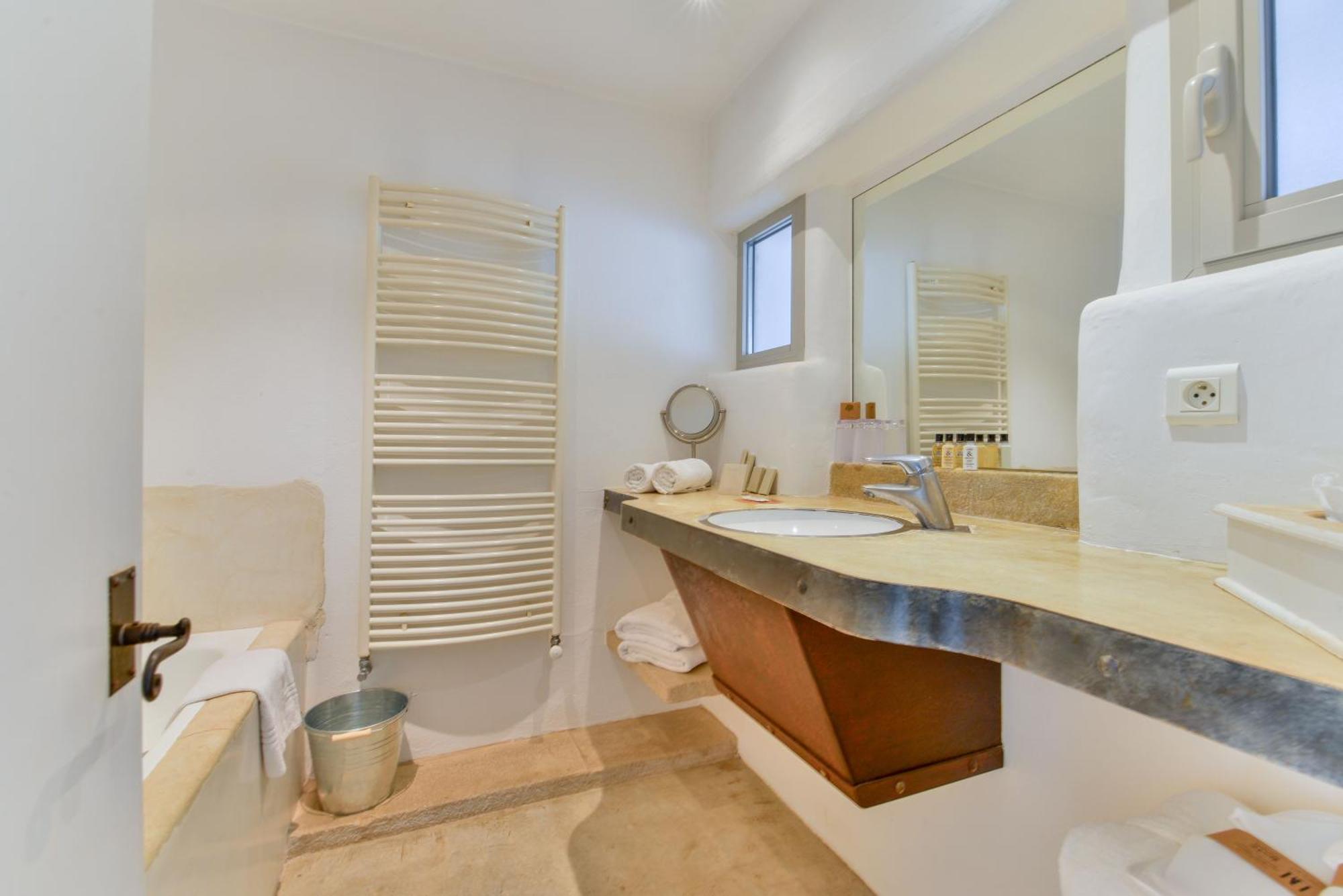 Superior Double Room Bath lake view