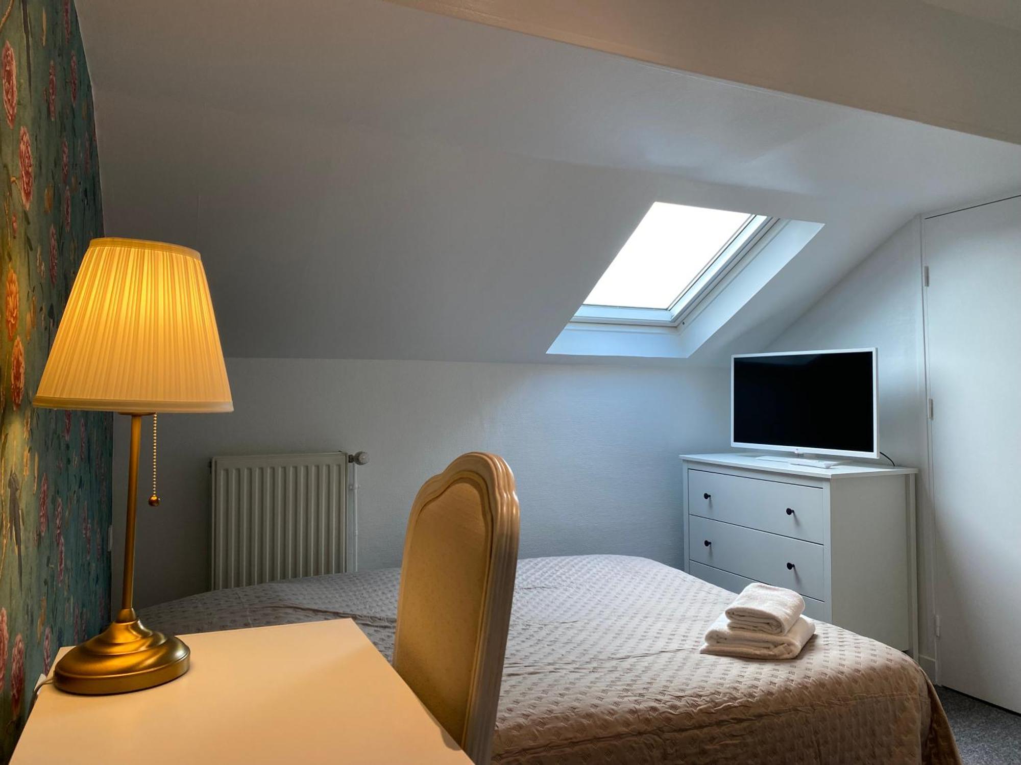 Economy Single Room