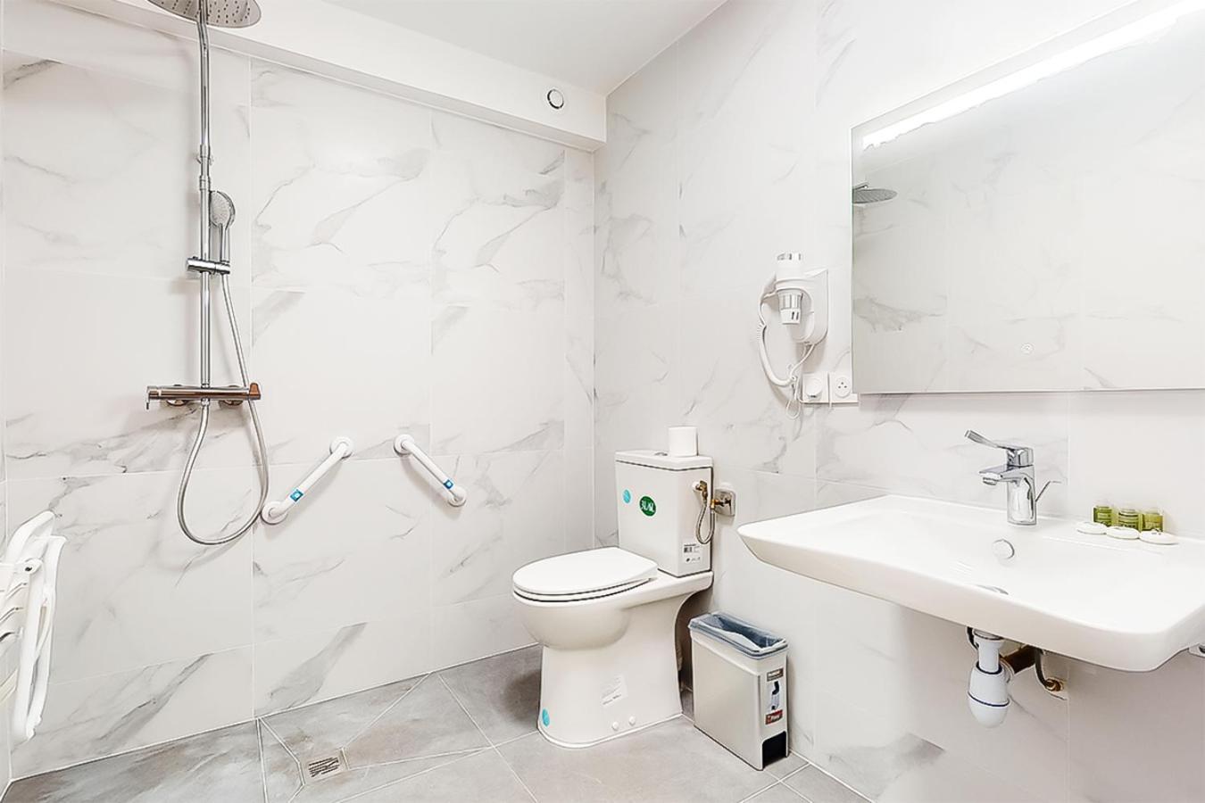 Habitación Triple con baño privado