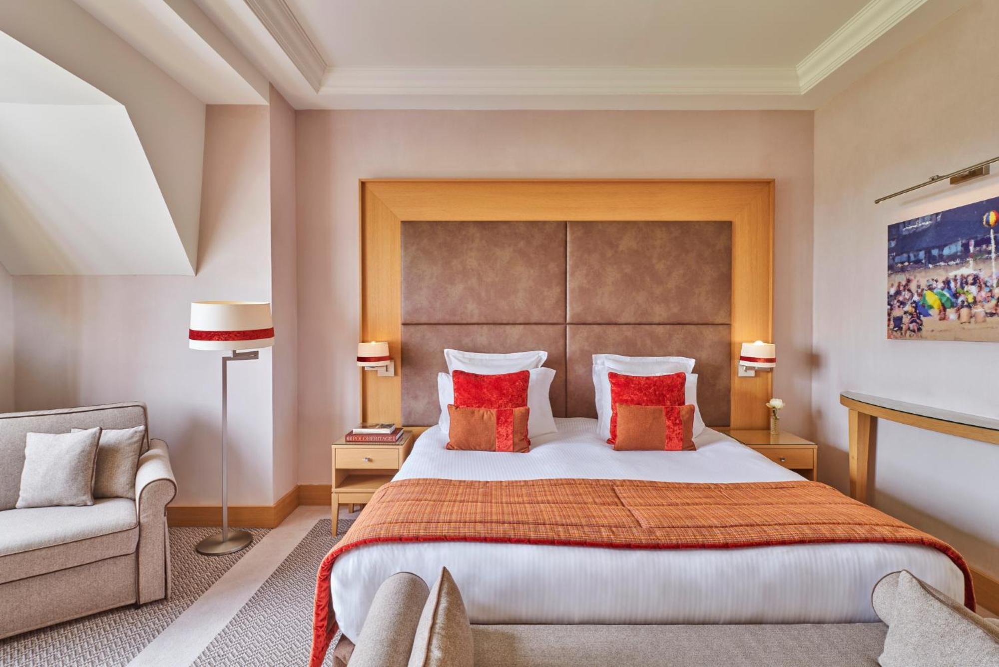 Executive Room