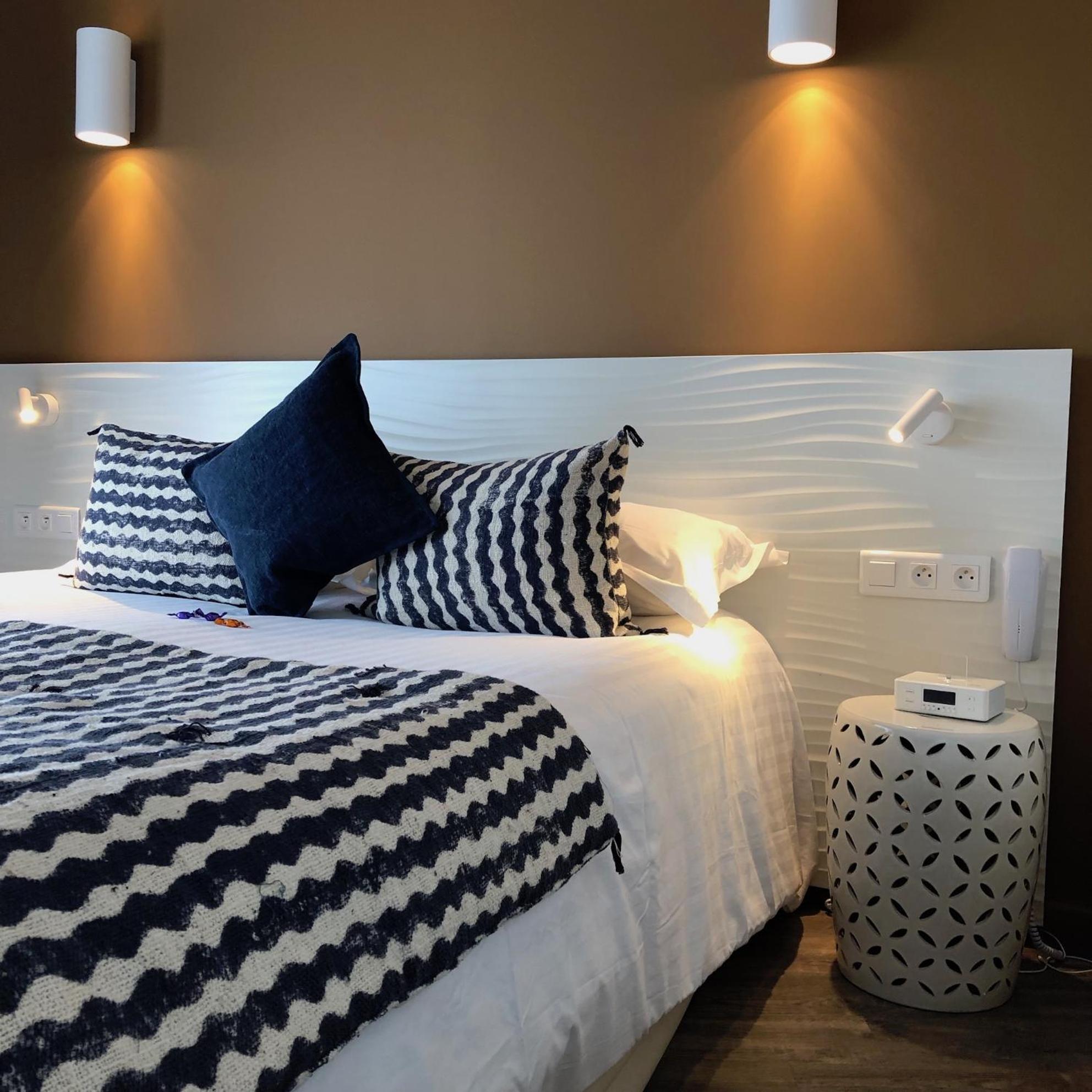 Double Room with Terrace and Sea View,1626355555:JPEG