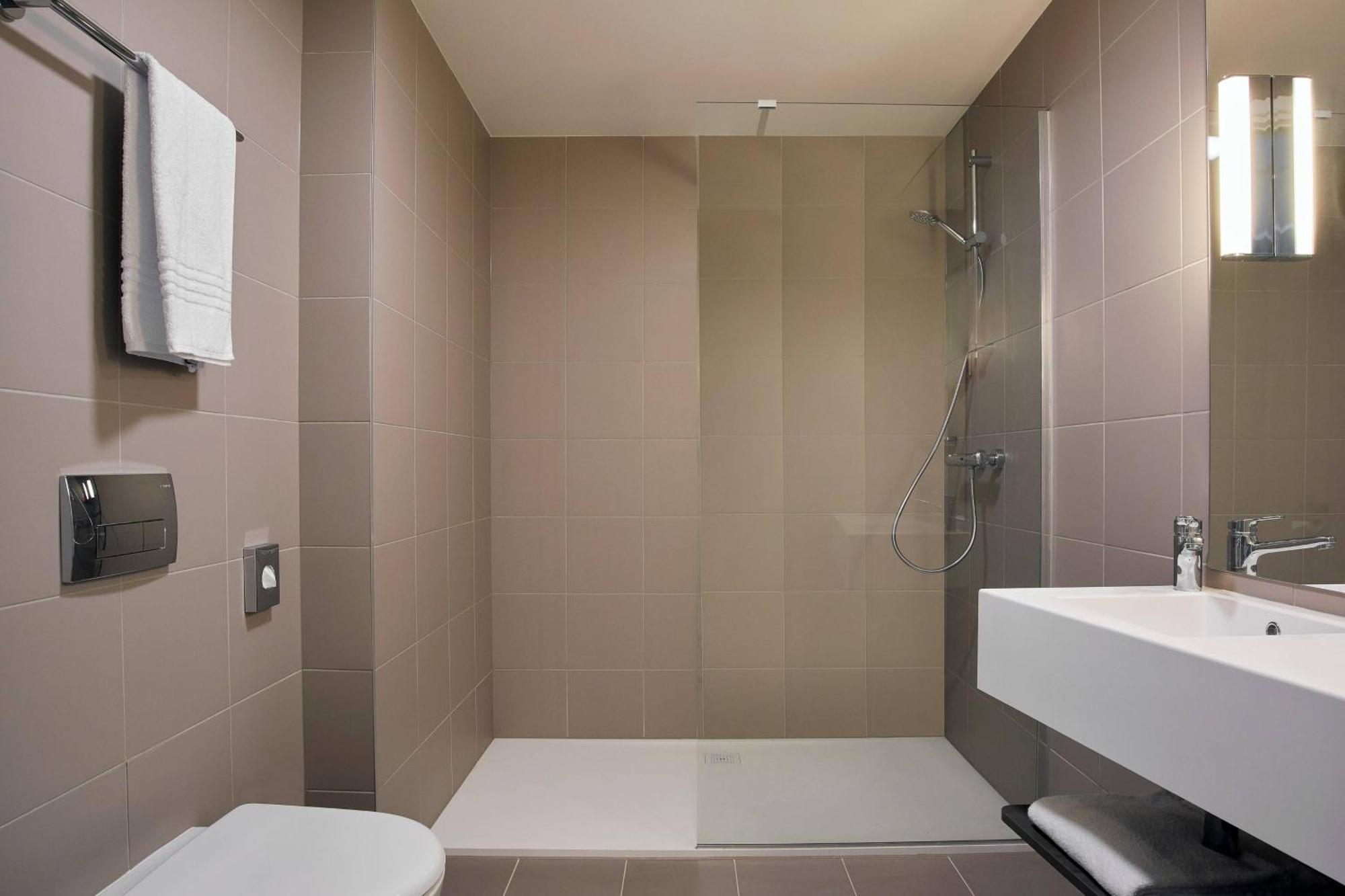 Moxy Queen Room Pool Access Terrace
