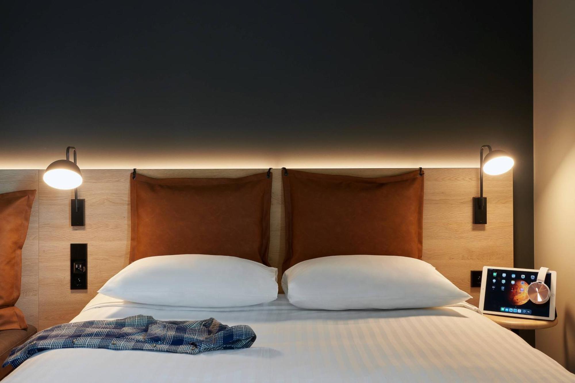 Moxy Queen Room Pool Access Terrace