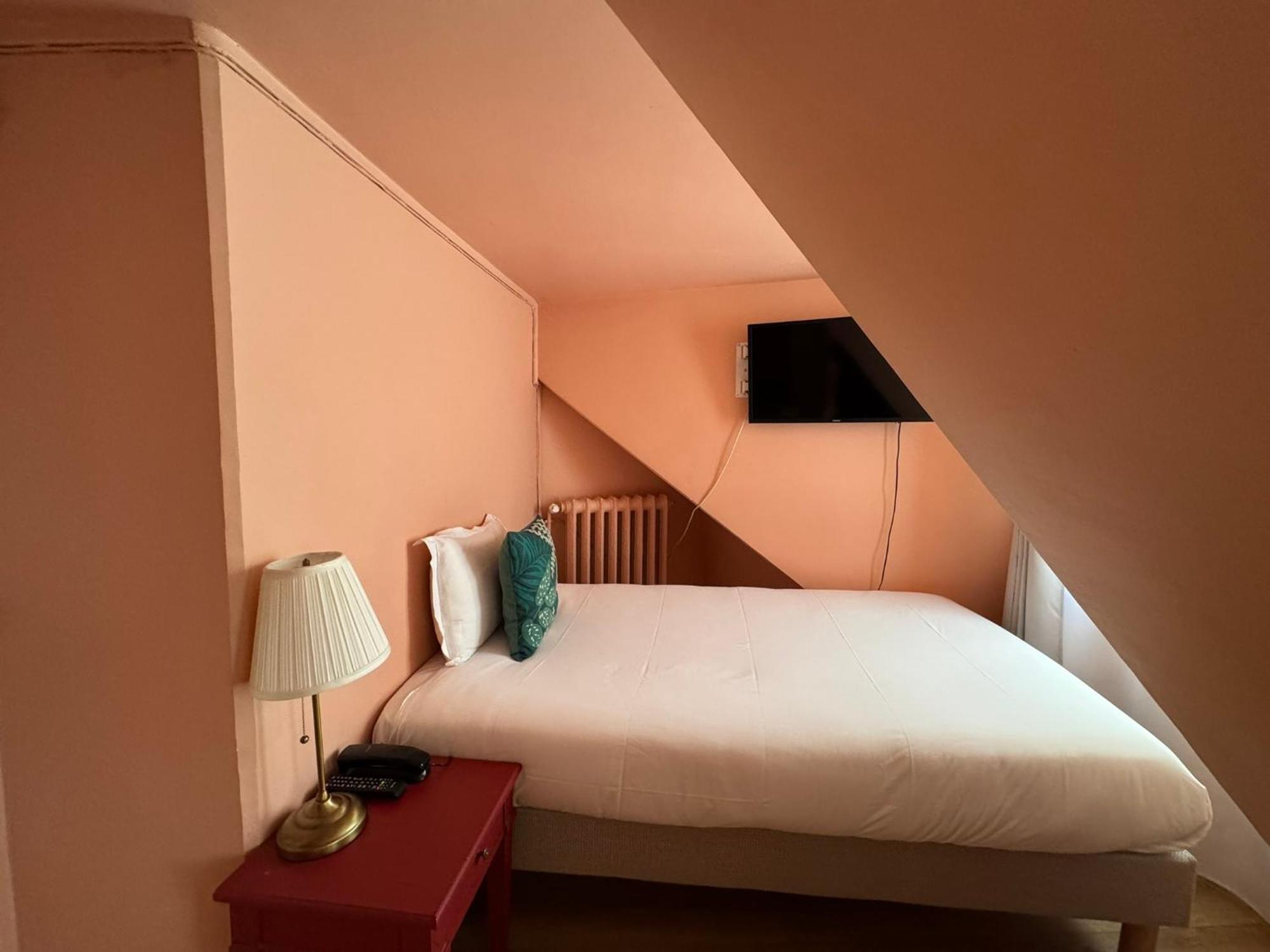 Quarto Individual
