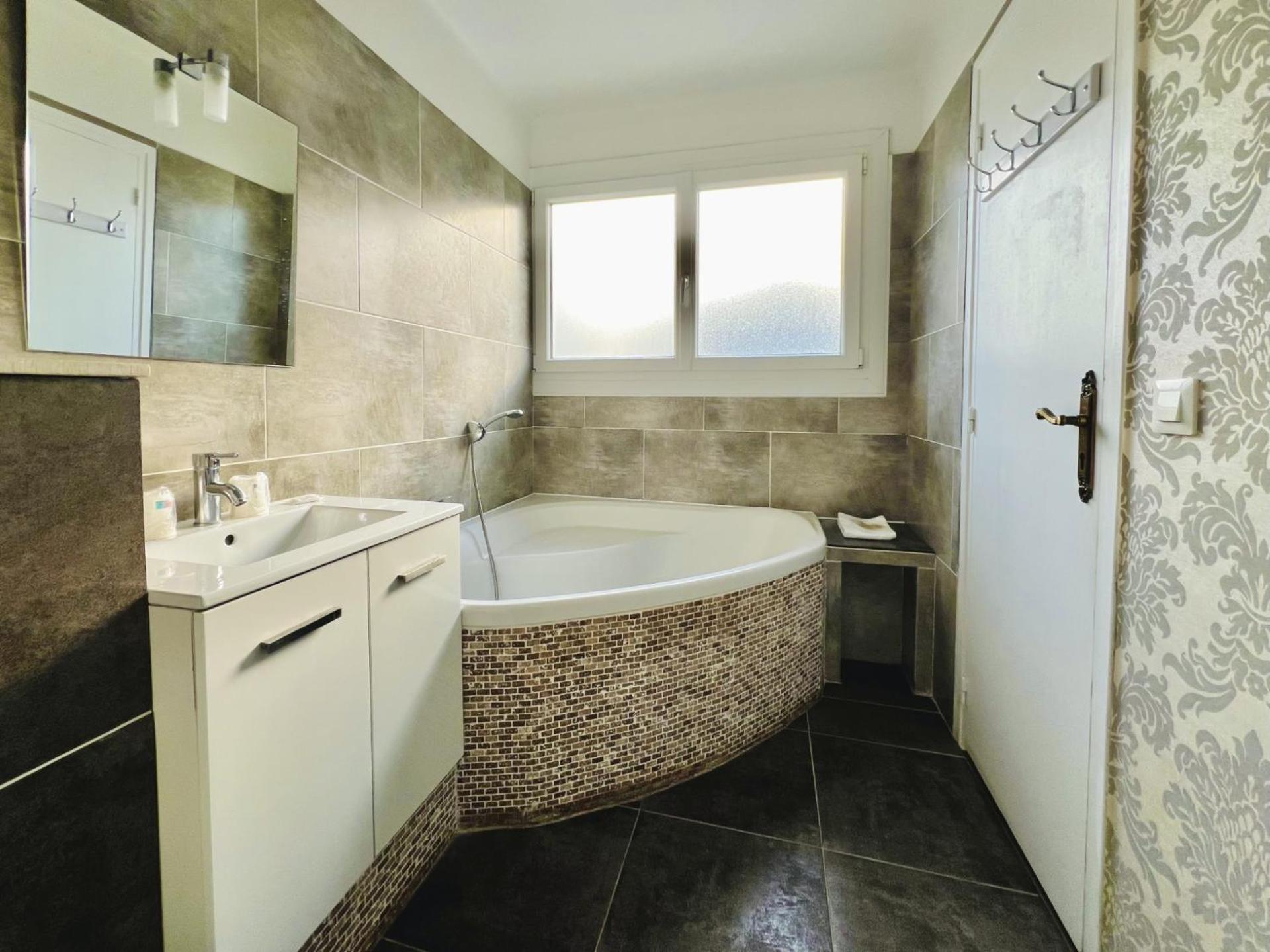 Chambre Double Deluxe avec Baignoire