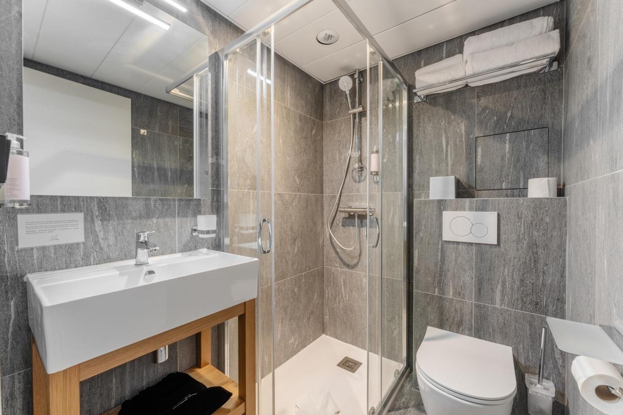 Triple Room,1637553218:JPEG