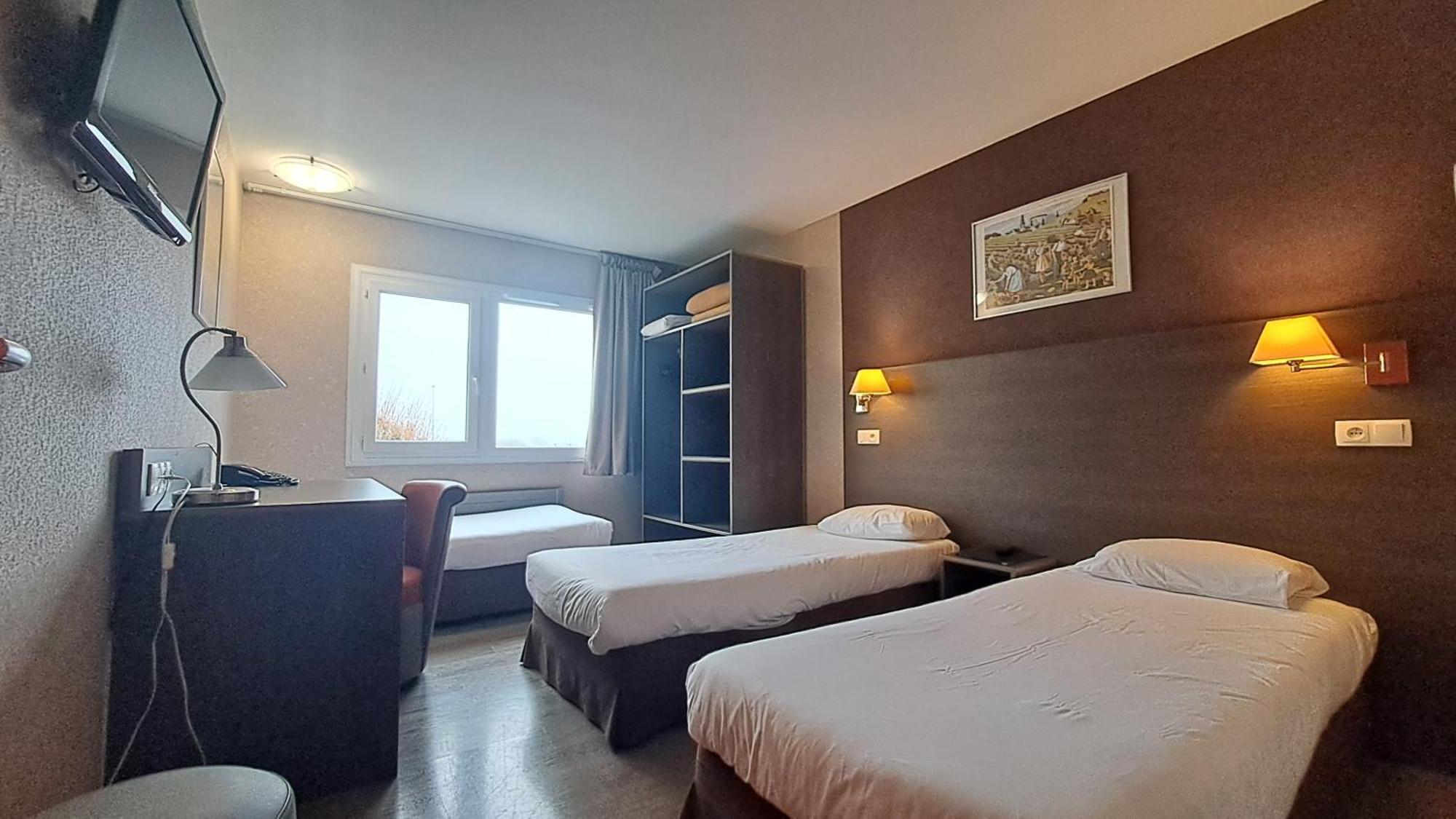 Triple Room,1638474151:JPEG