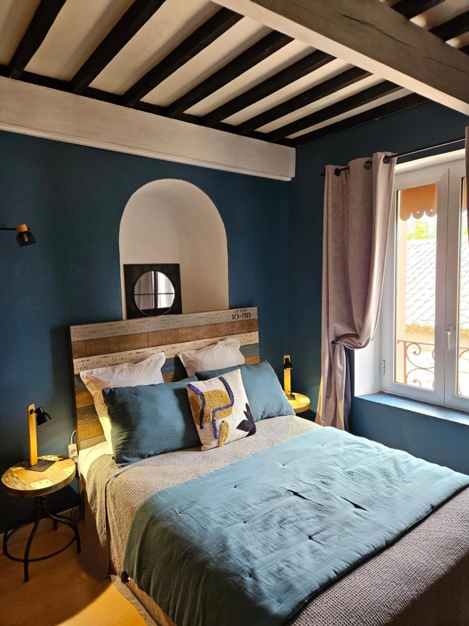 Chambre Simple Confort avec Douche