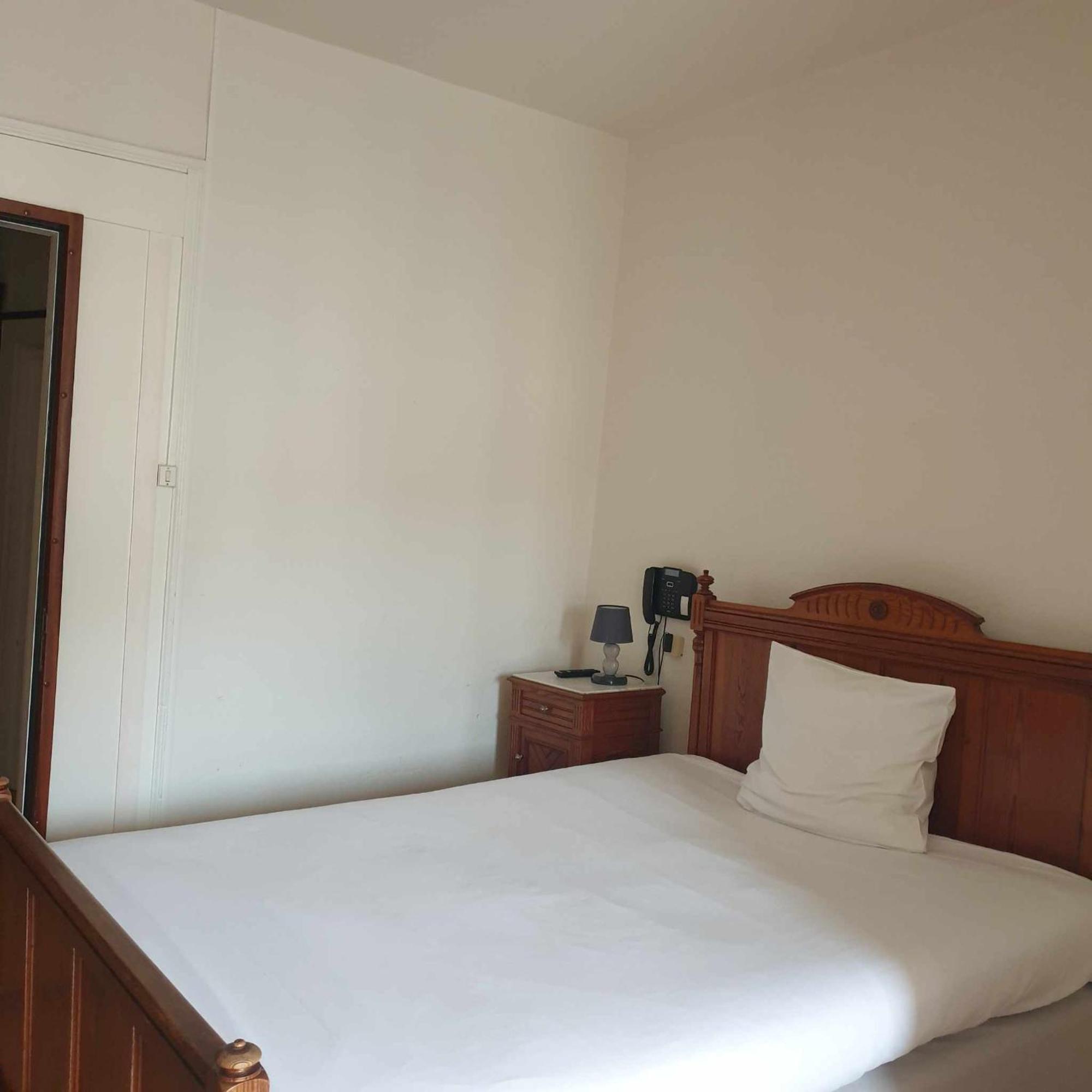 Single Room,1643150293:JPEG