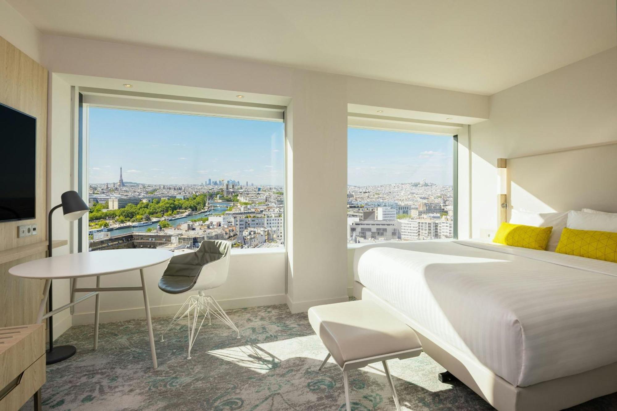 King Room Eiffel Tower View