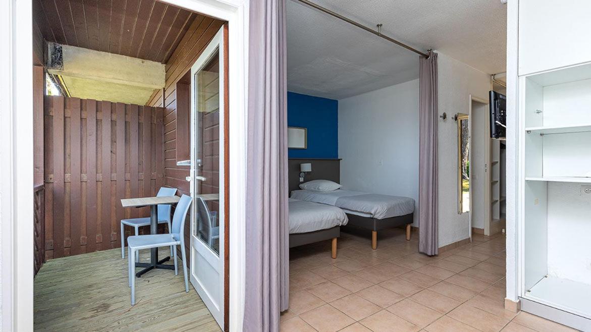 Quadruple Room Private Bathroom