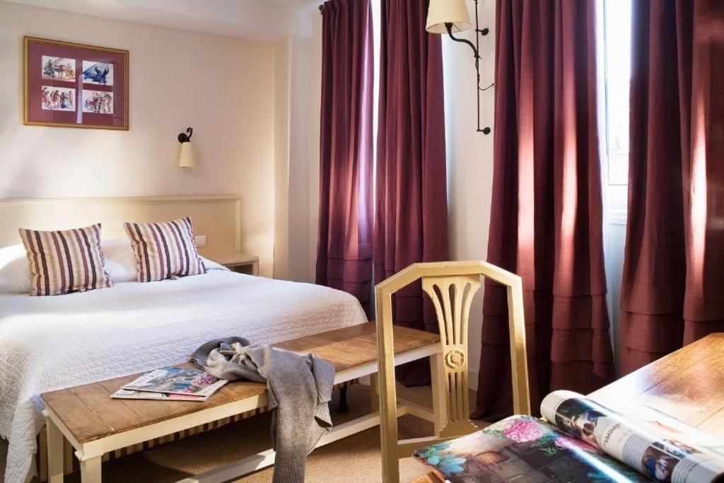 Standard Double or Twin Room with Street View,1645660990:JPEG