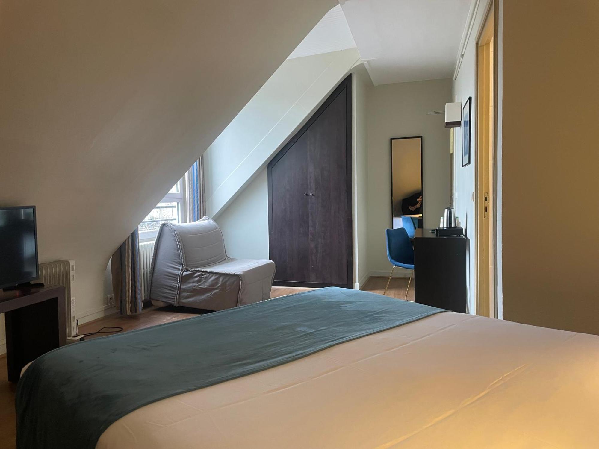 Superior Double Room,1645727675:JPEG