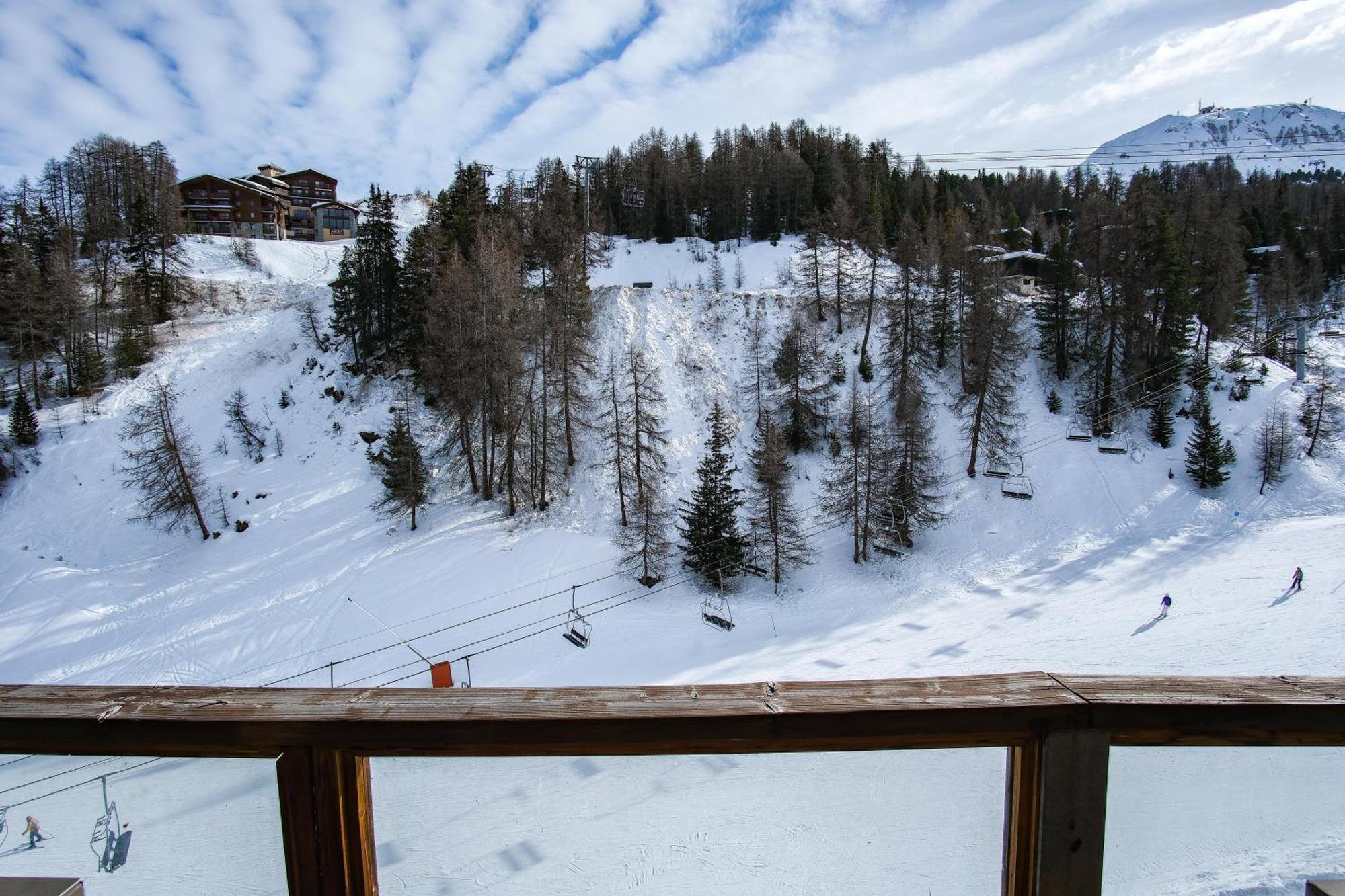 Double Room Mountain View