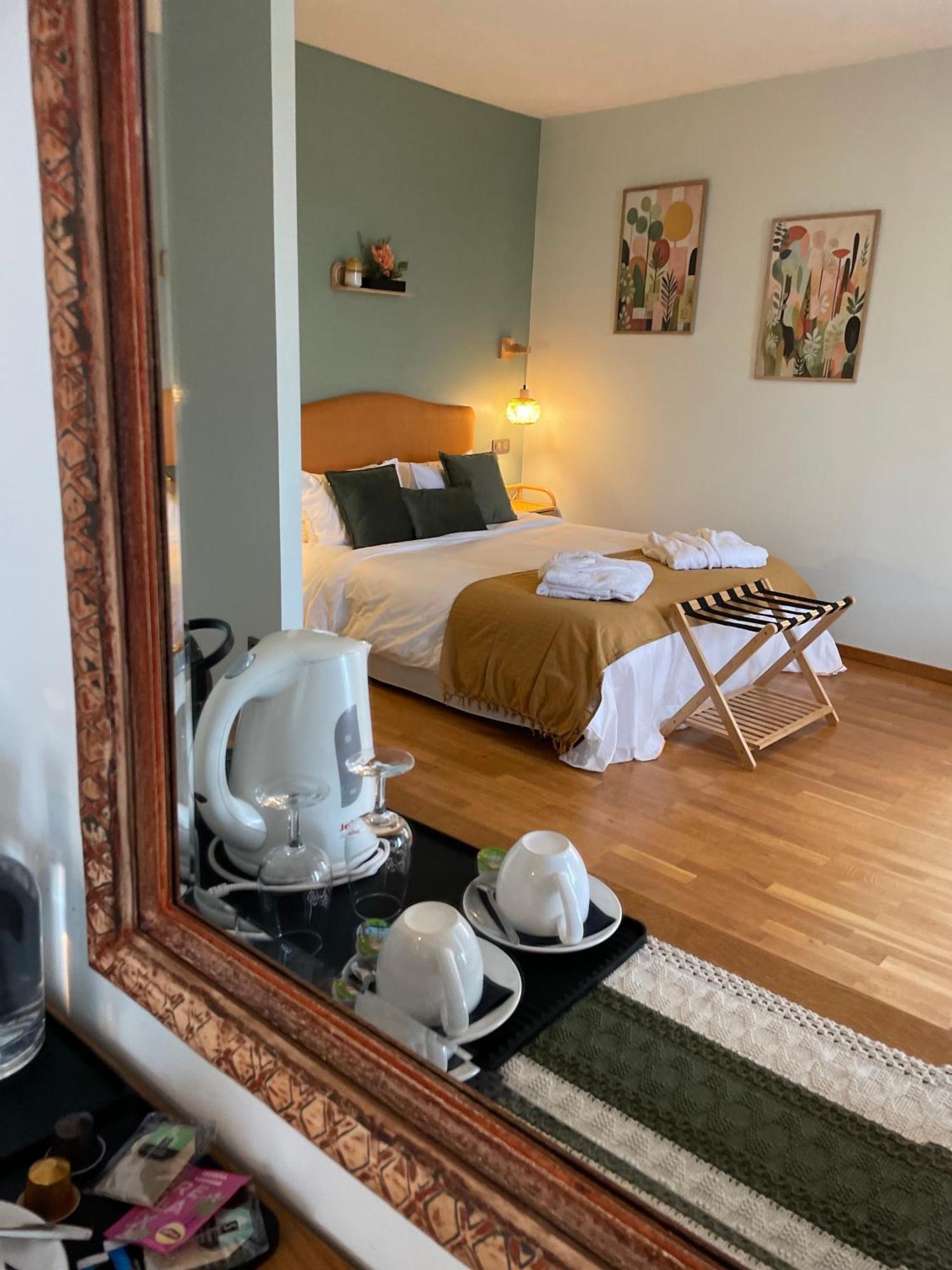 Double Room,1649938779:JPEG