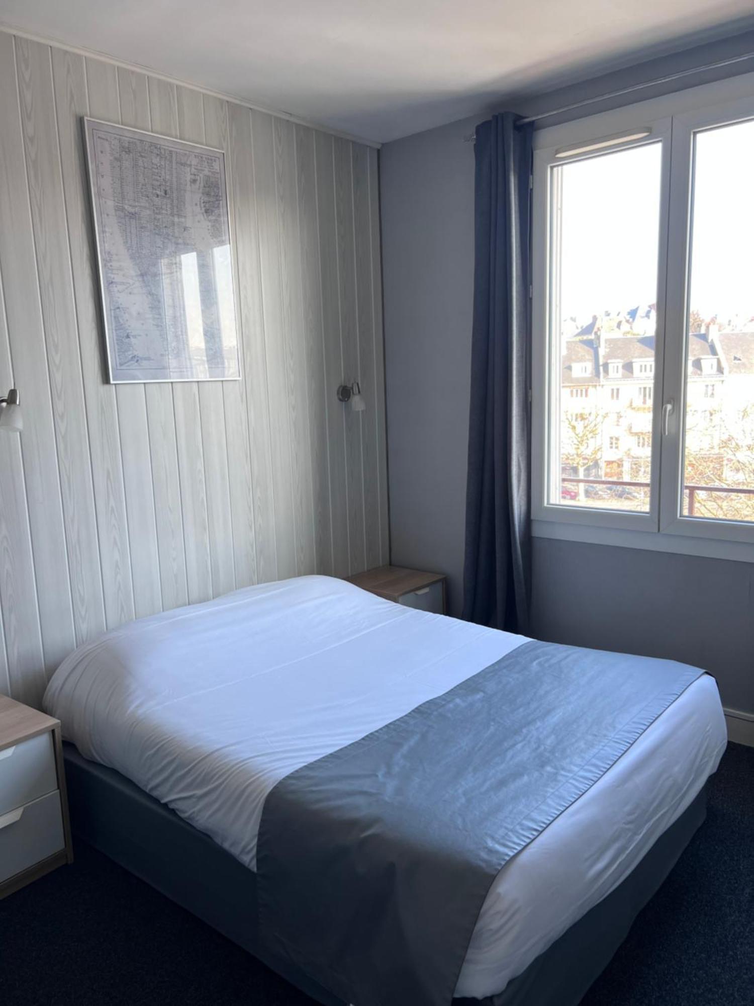 Double Room Port View