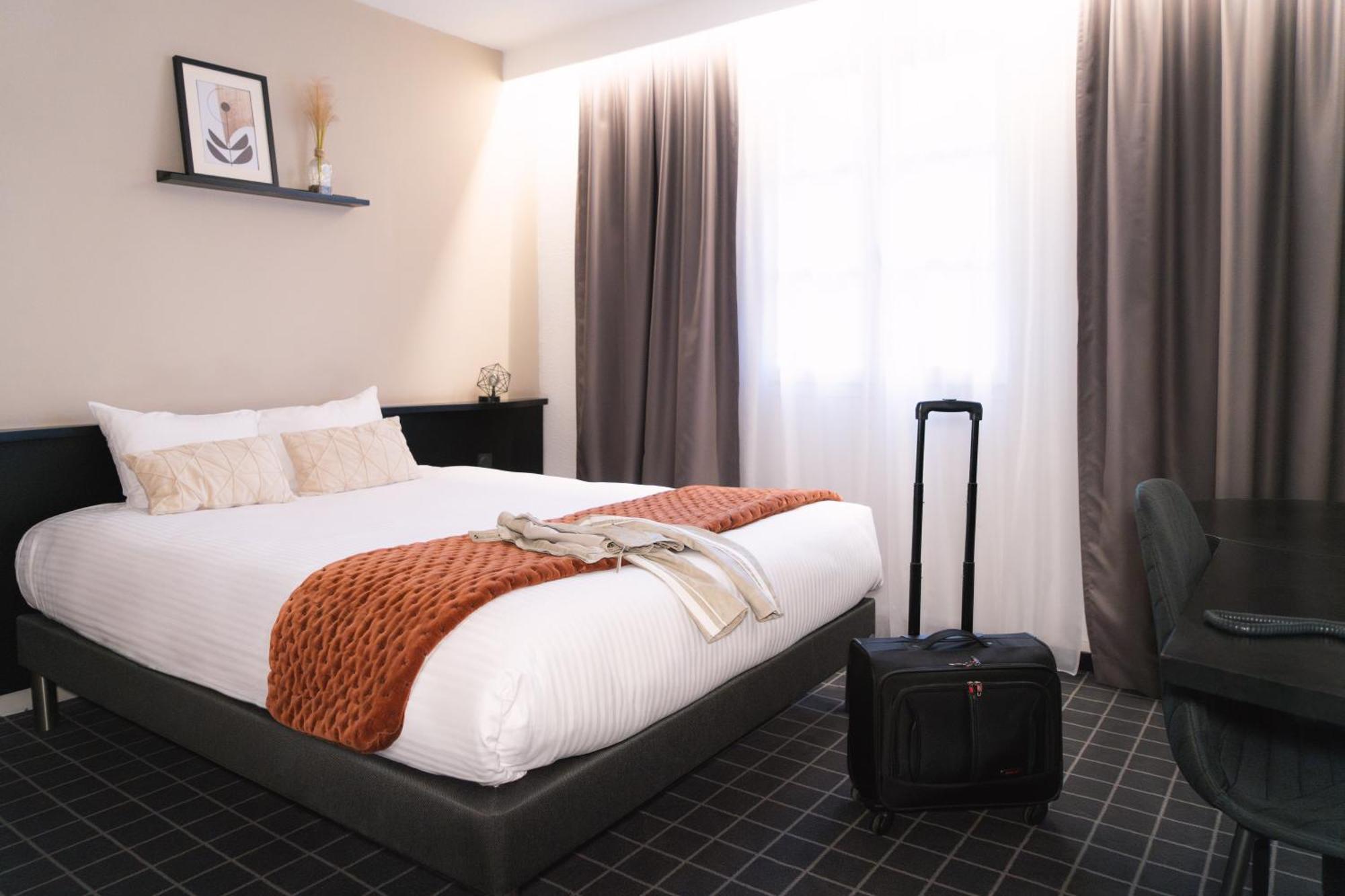 Double Room,1651175925:JPEG