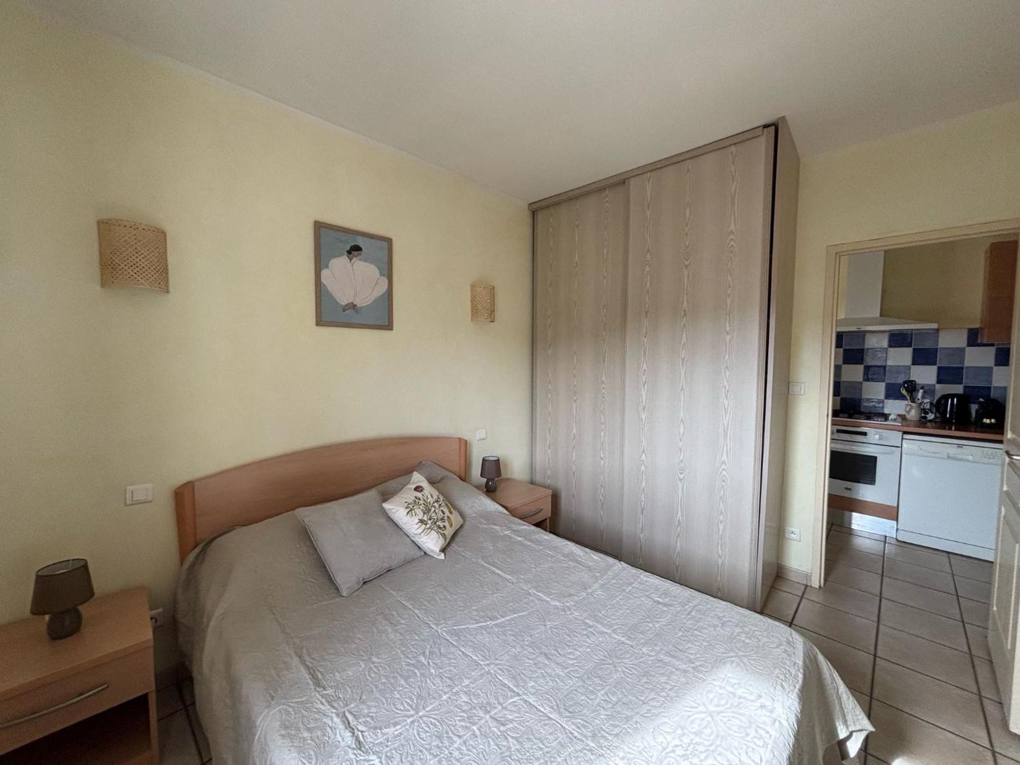Two-Bedroom Apartment Sea View
