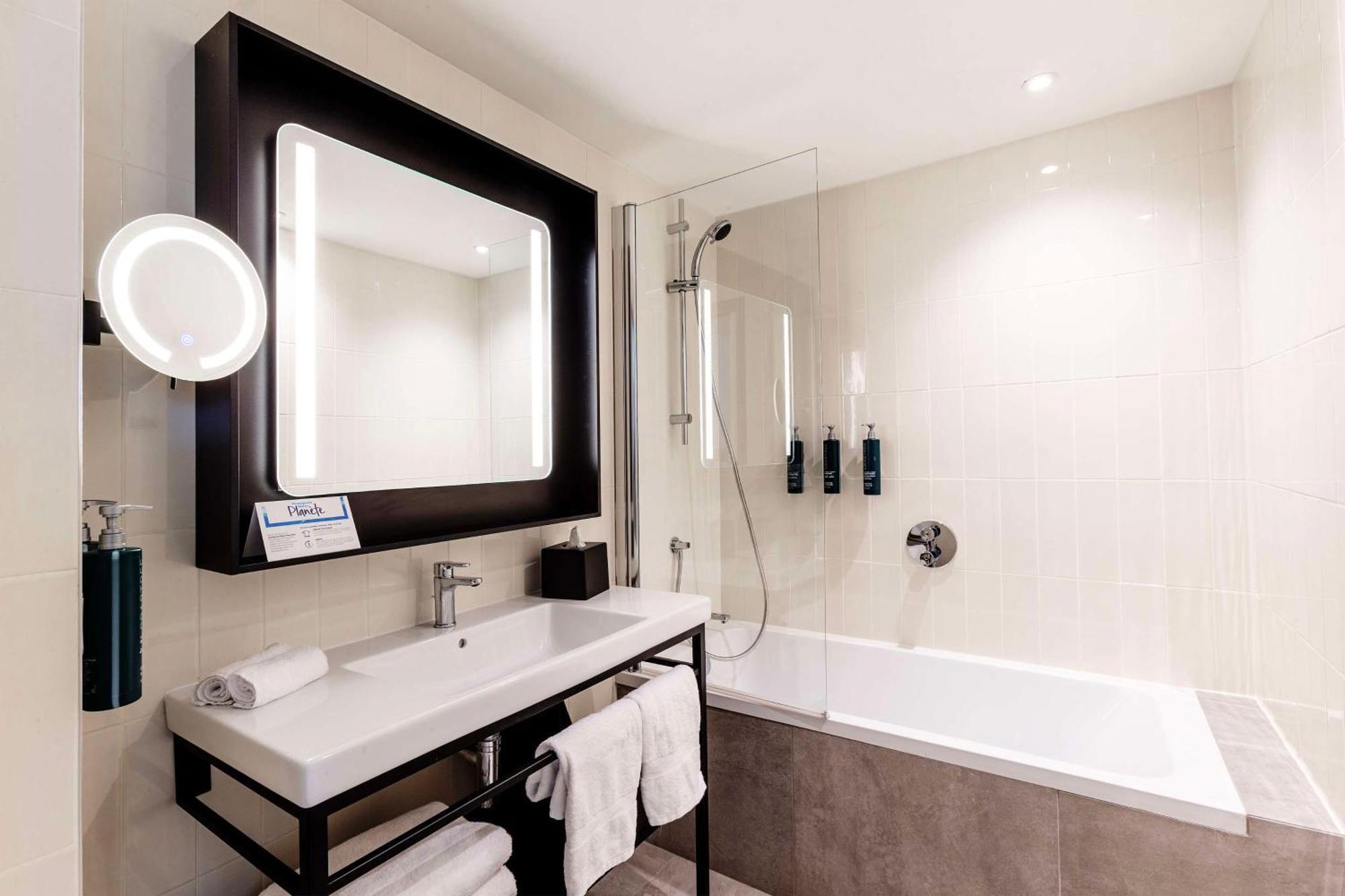 King Guest Room