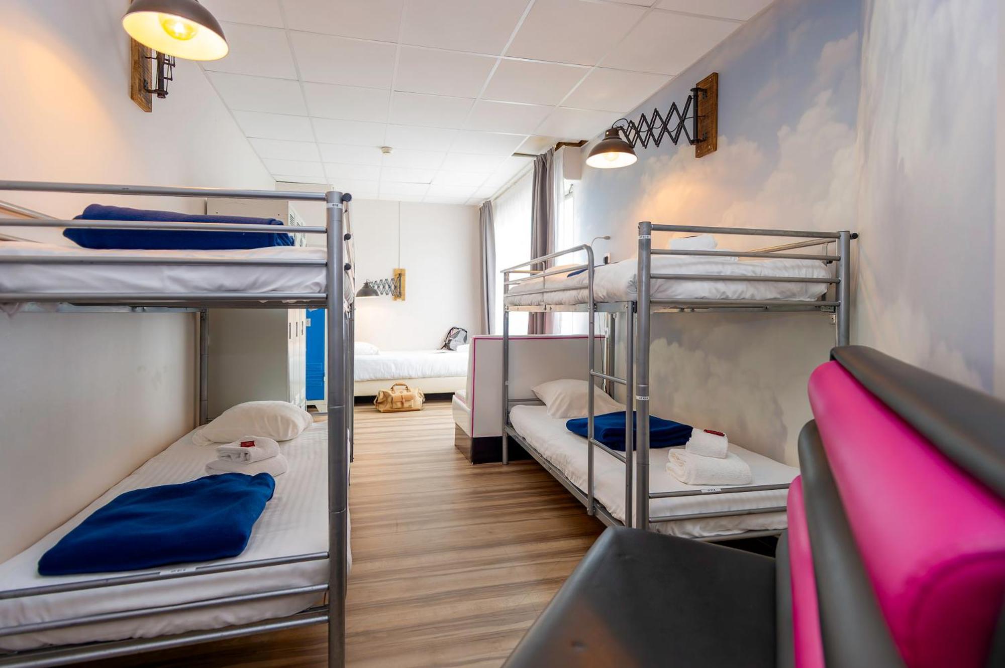 Family Dormitory with 5 beds
