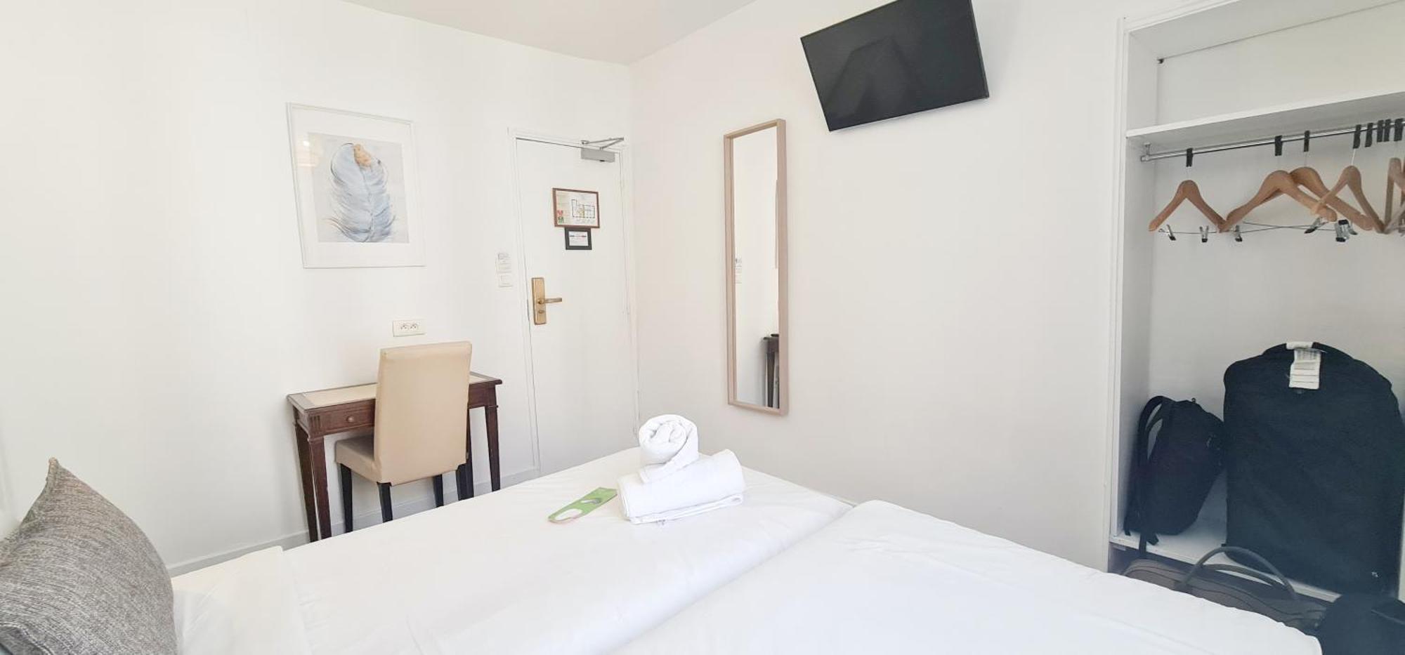 Double or Twin Room,1661125187:JPEG