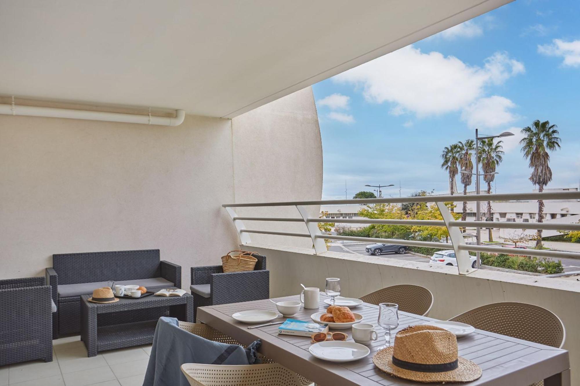 Apartment Sea View