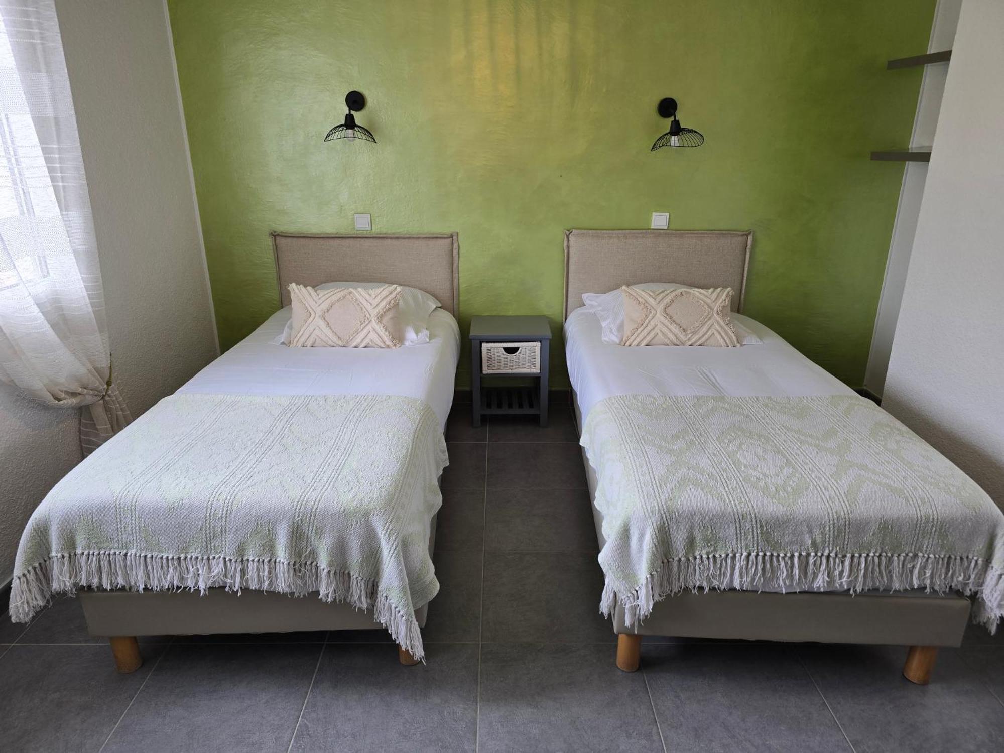 Comfort Twin Room