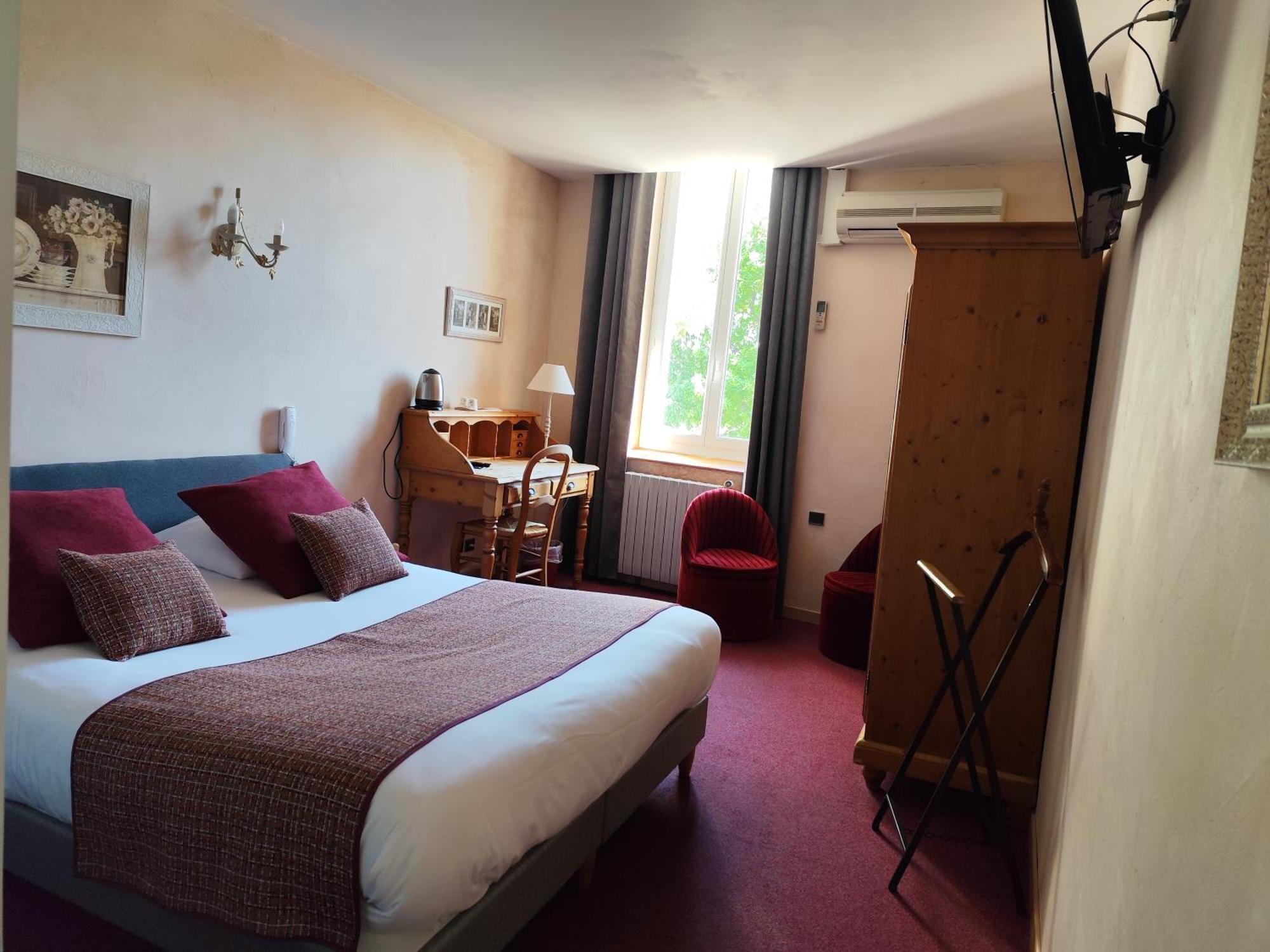 Superior Queen Room,1668050724:JPEG