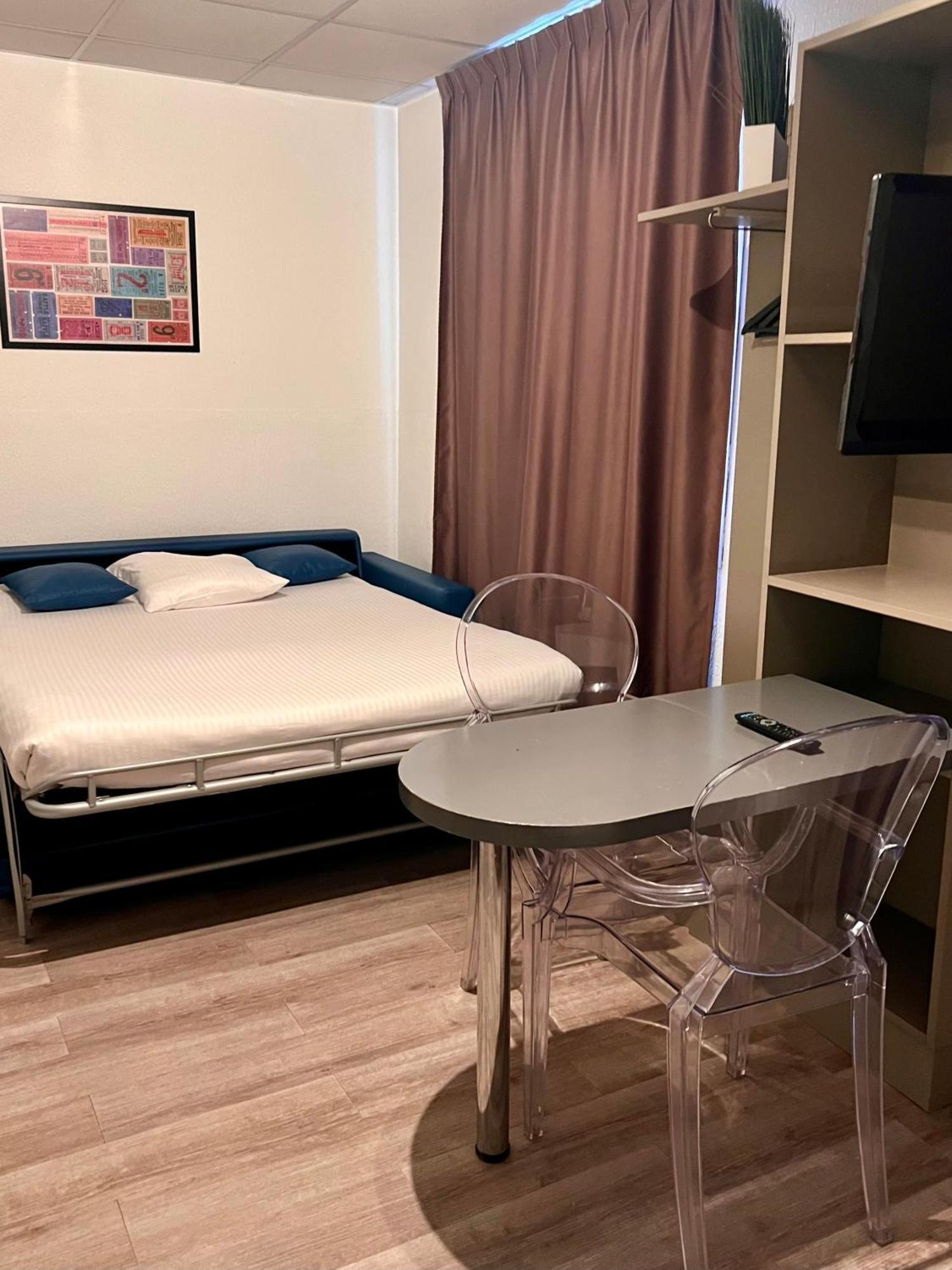 Junior Suite,1669844697:JPEG