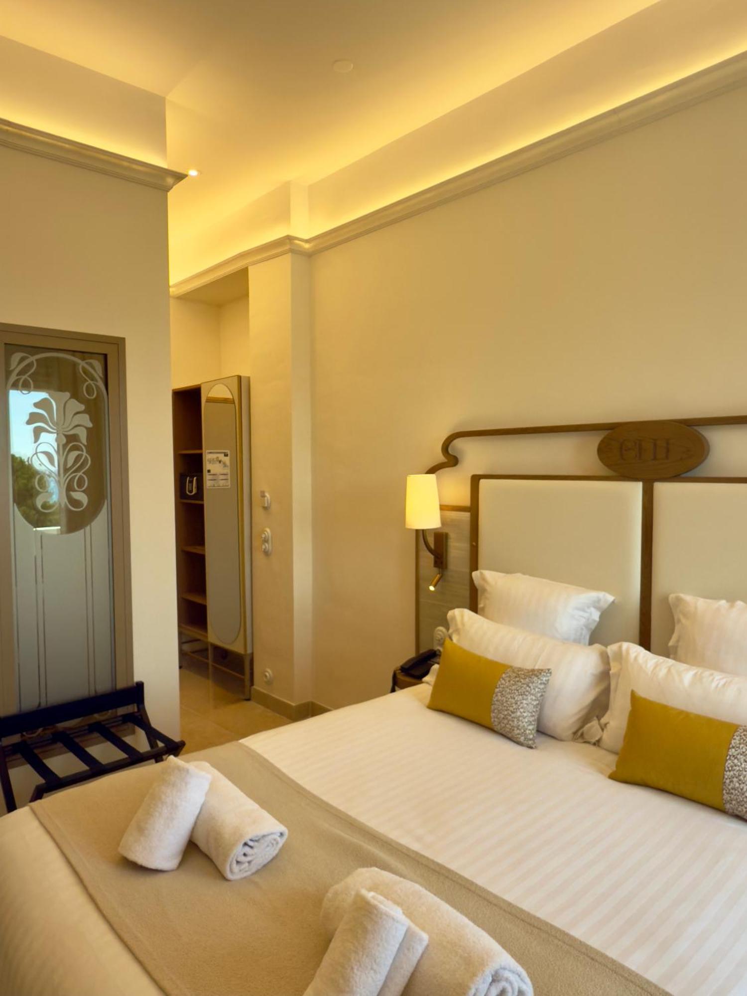 Comfort Queen Room Sea View Non-Smoking