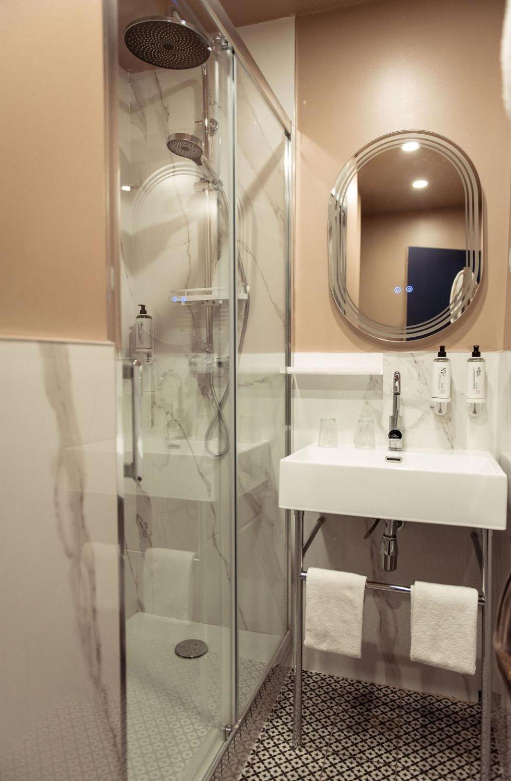 Superior Double Room,1672568309:JPEG