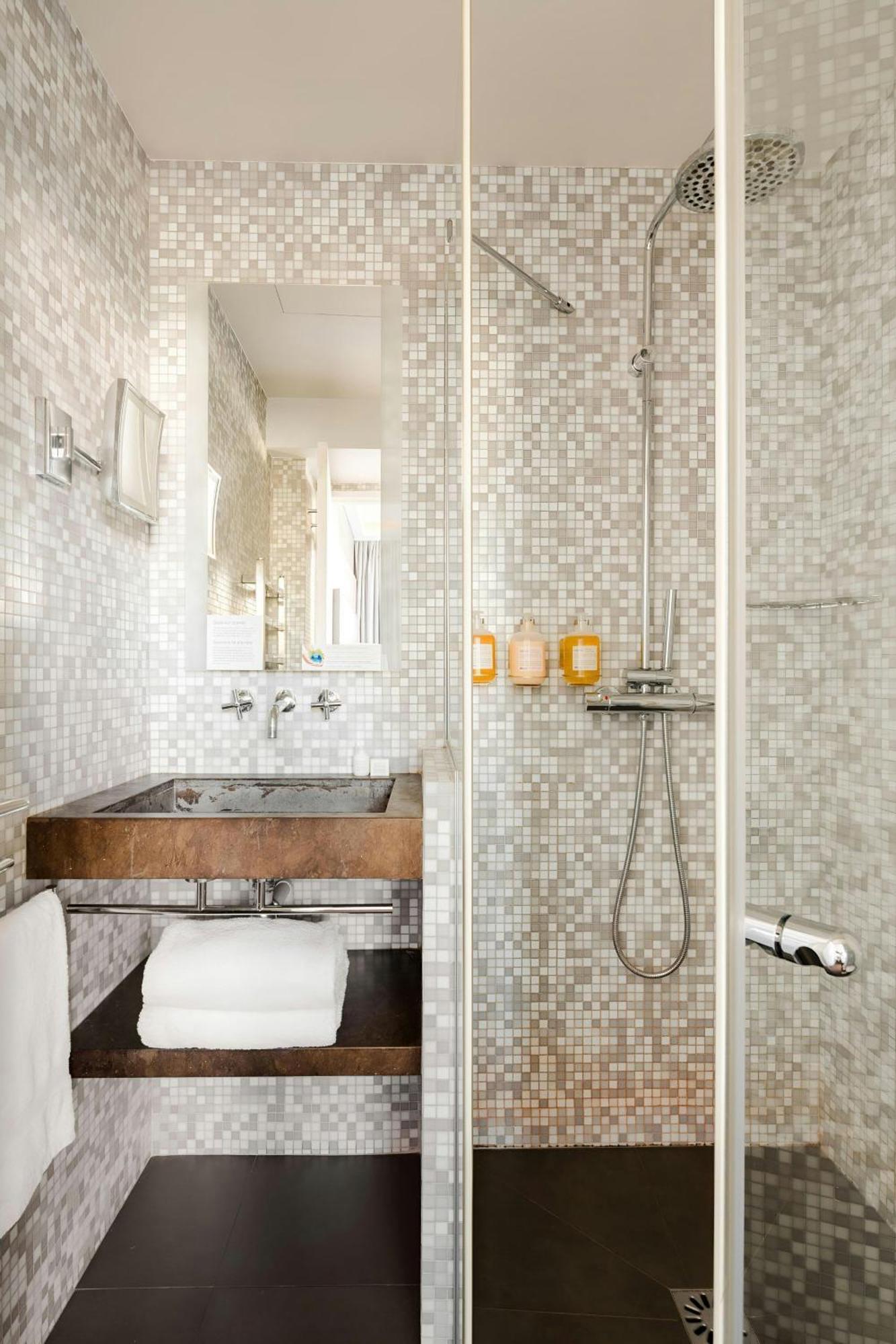 Chambre Deluxe avec kitchenette et terrasse,1674715653:JPEG