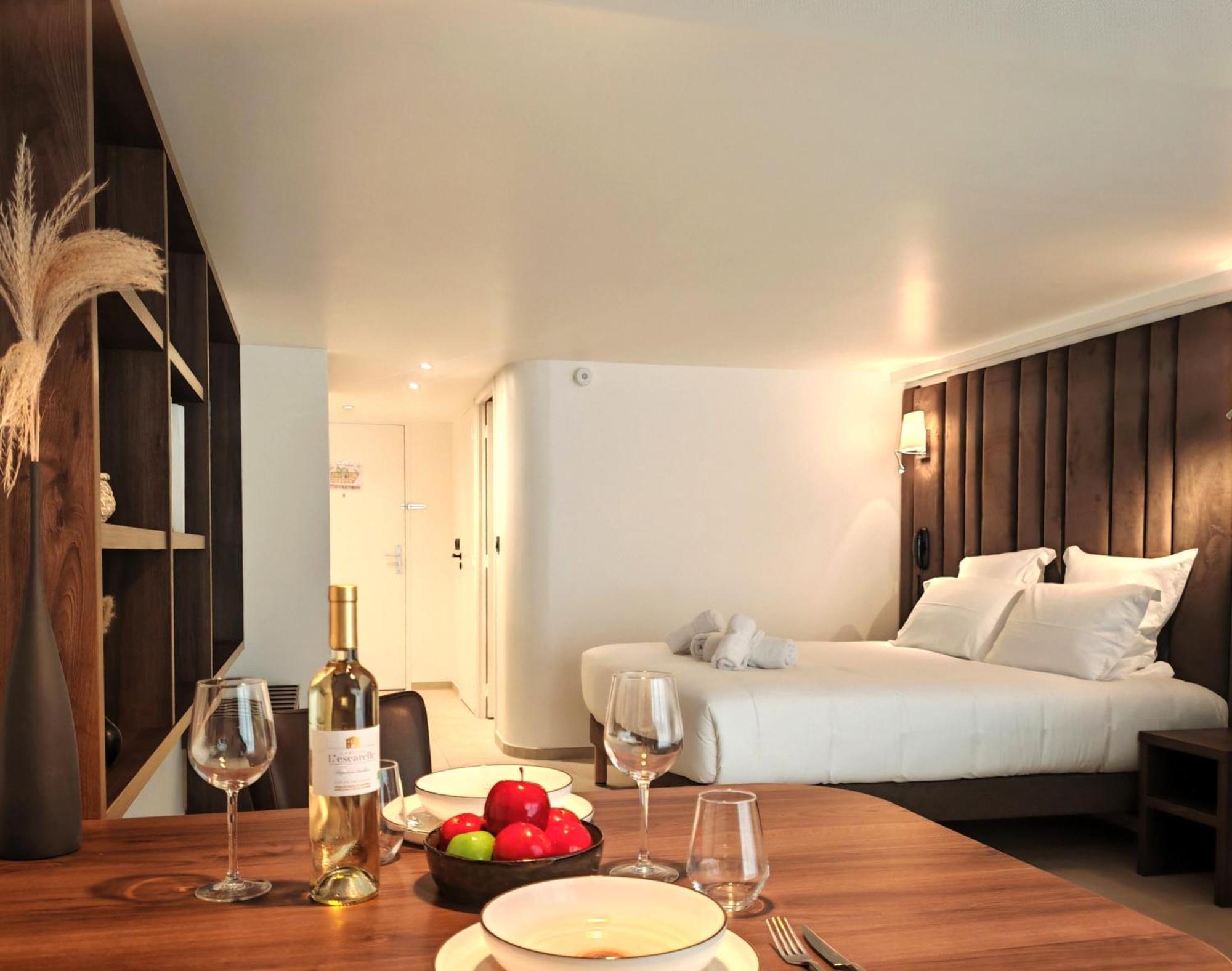 Junior Suite,1674739334:JPEG